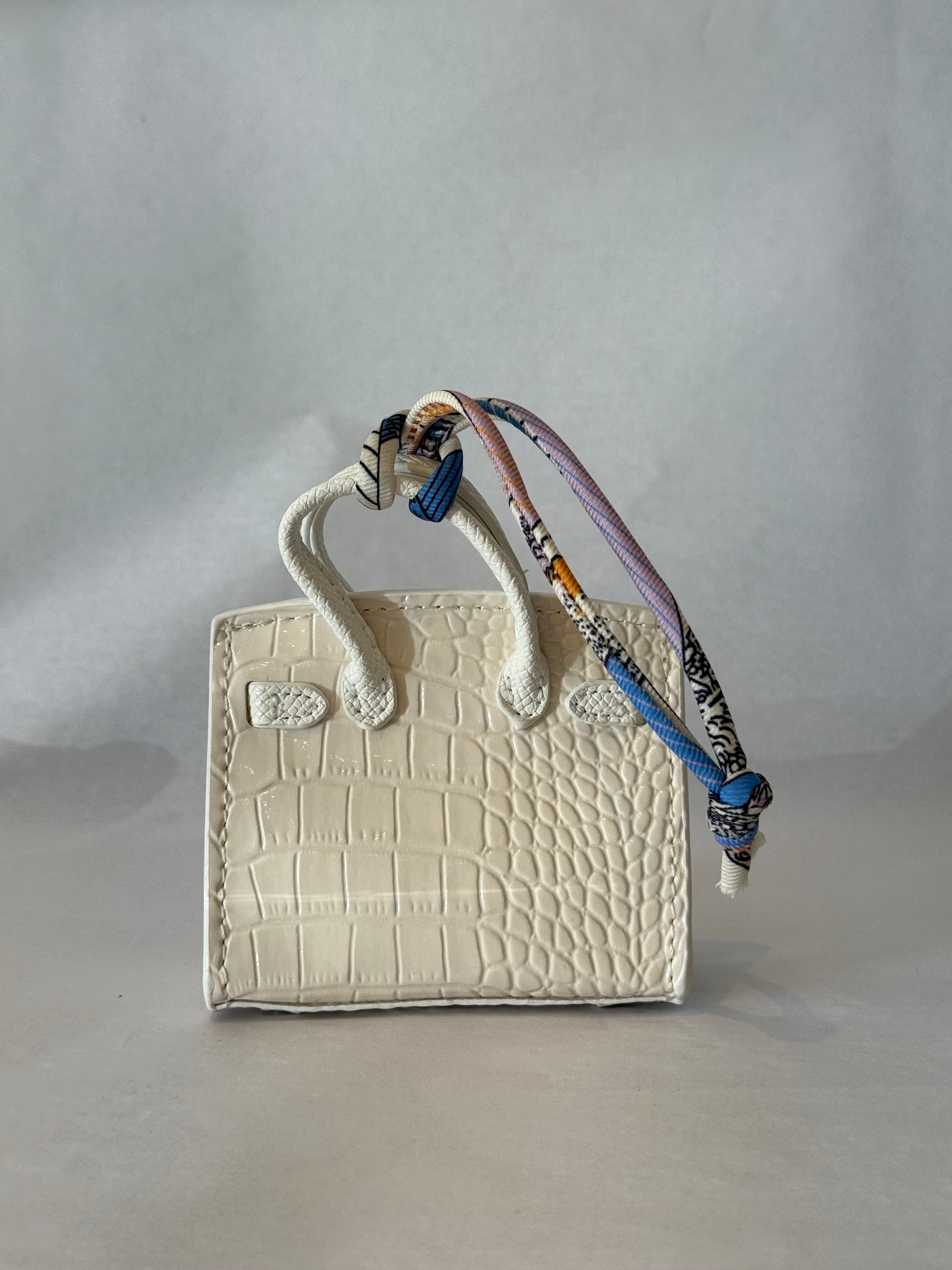 WHITE SILVER BUCKLE BAG CHARM