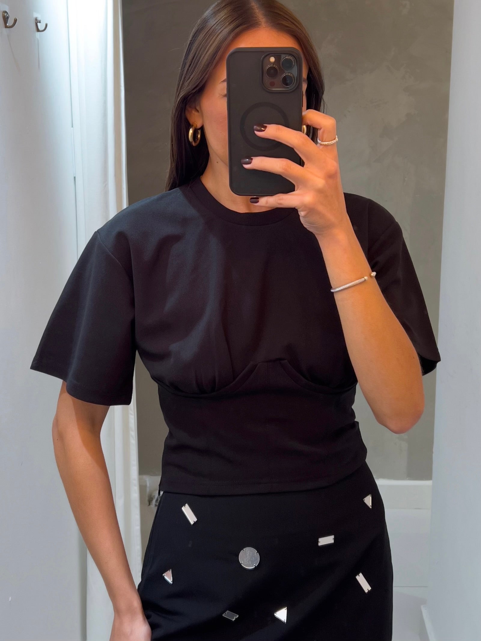 FRAN BACK BUCKLE BLACK BLOUSE