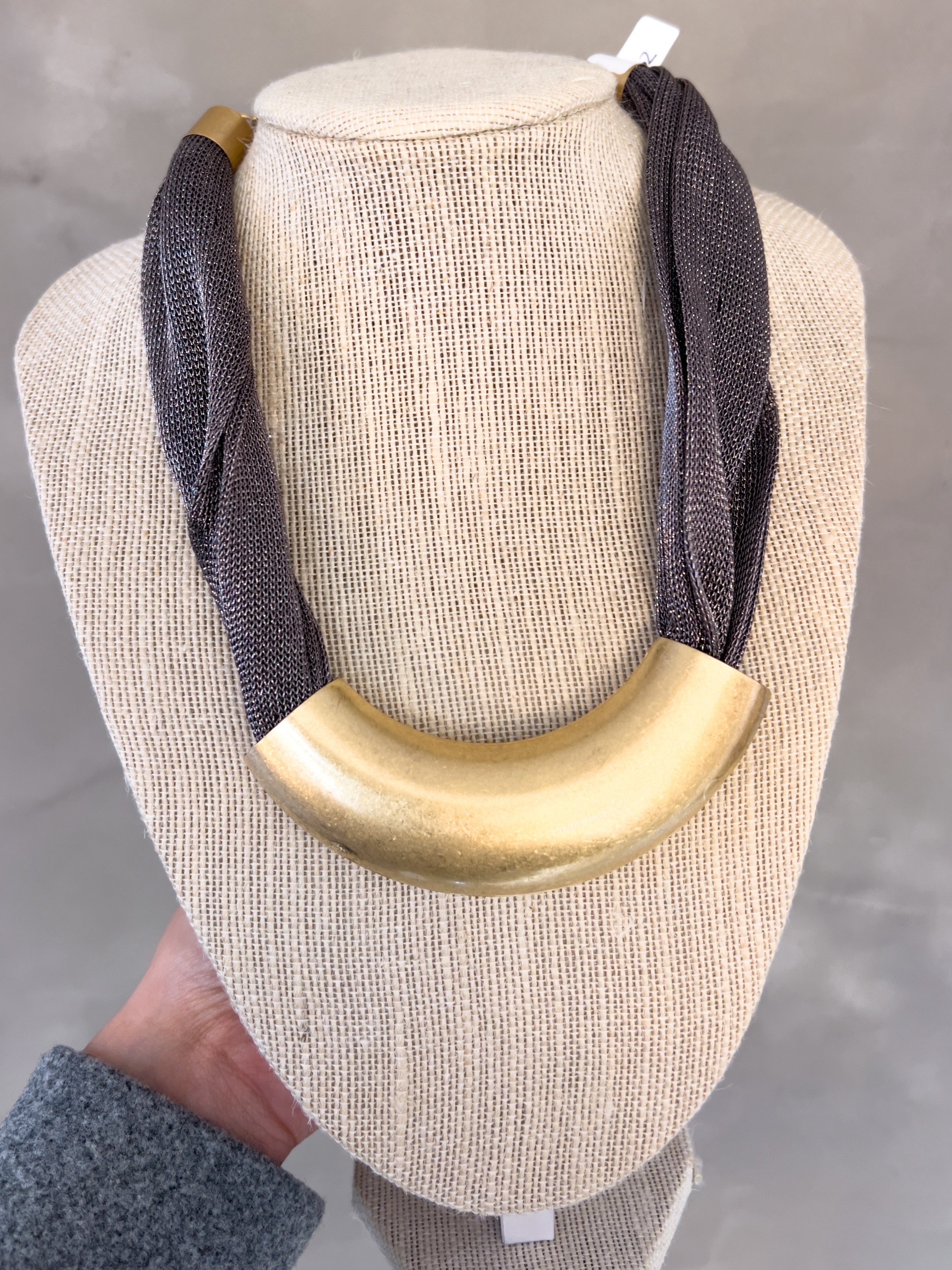 CLEO NECKLACE IN SILVER