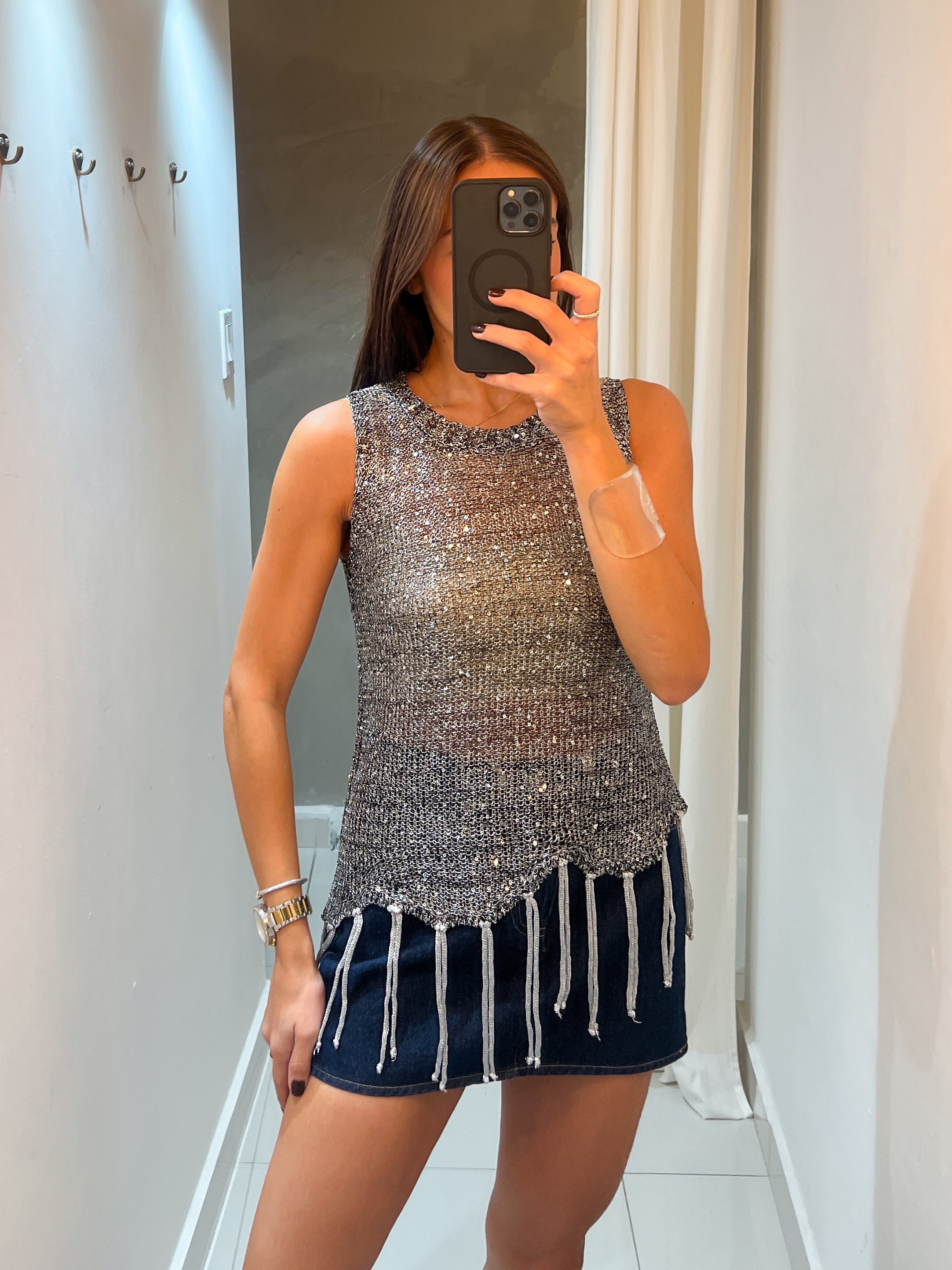 MACA KNIT GLITTER FRINGES TOP IN SILVER