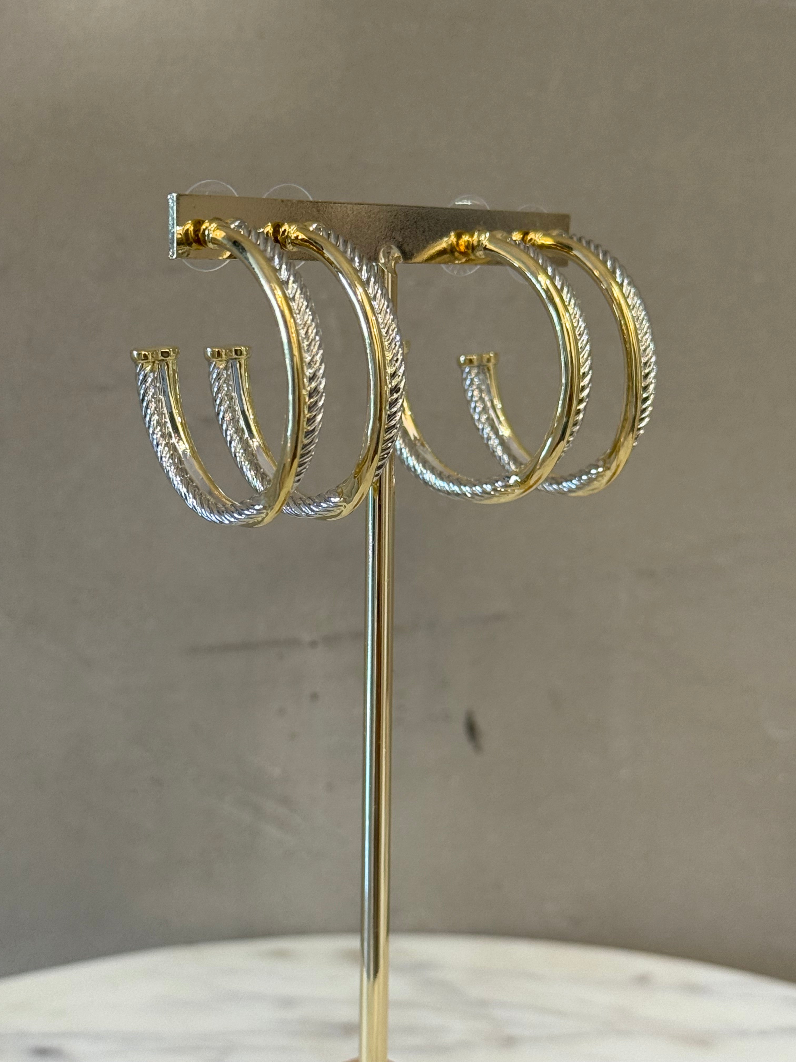 GIA DY EARRINGS