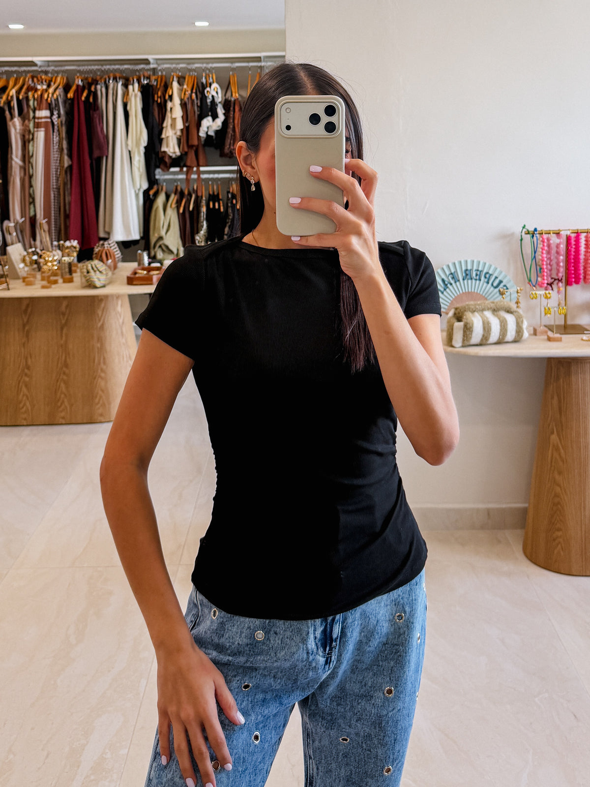 LISA BLACK RUCHED TOP