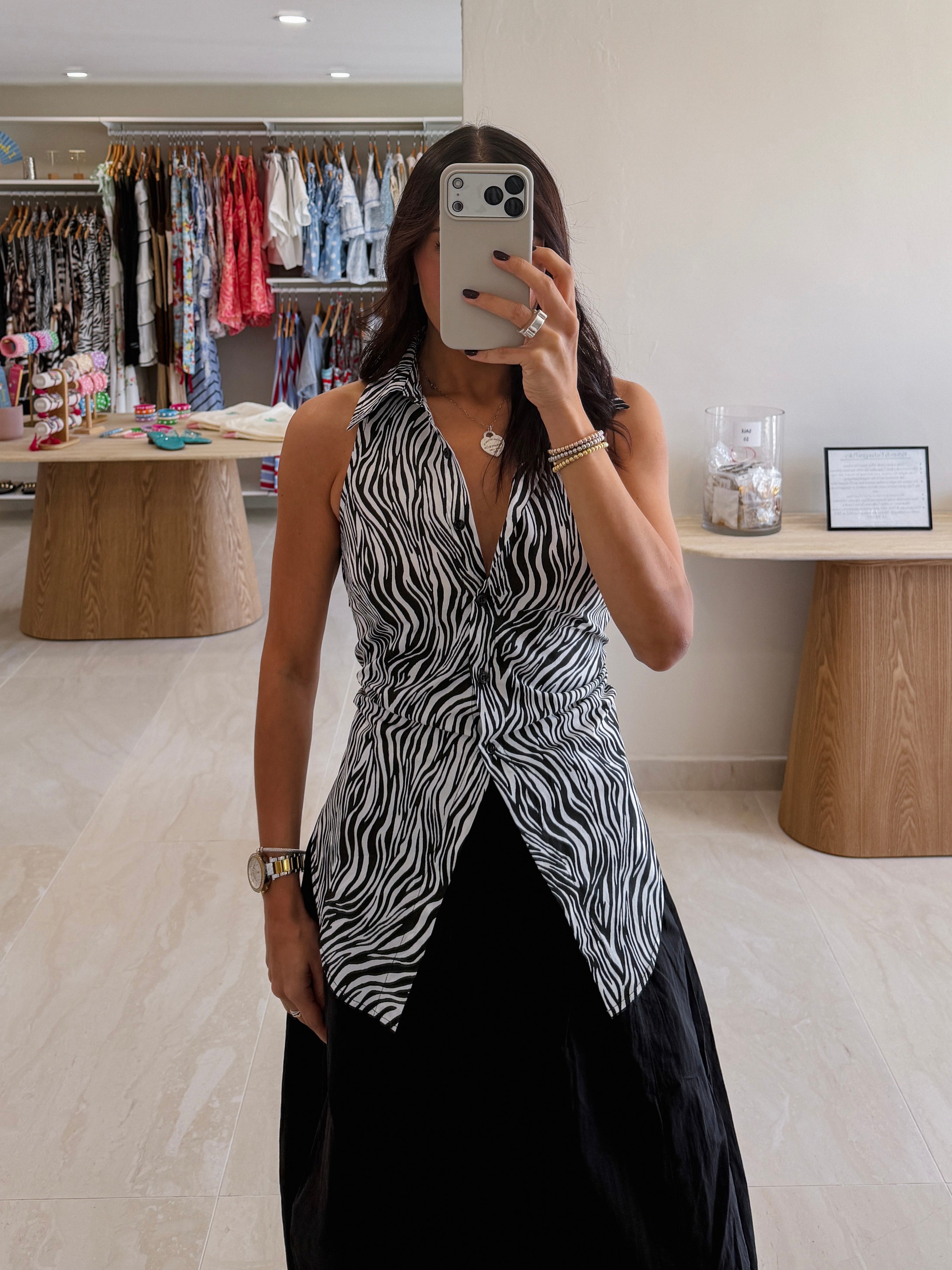 ISAMAR SLEEVELESS BLACK TIE BLOUSE