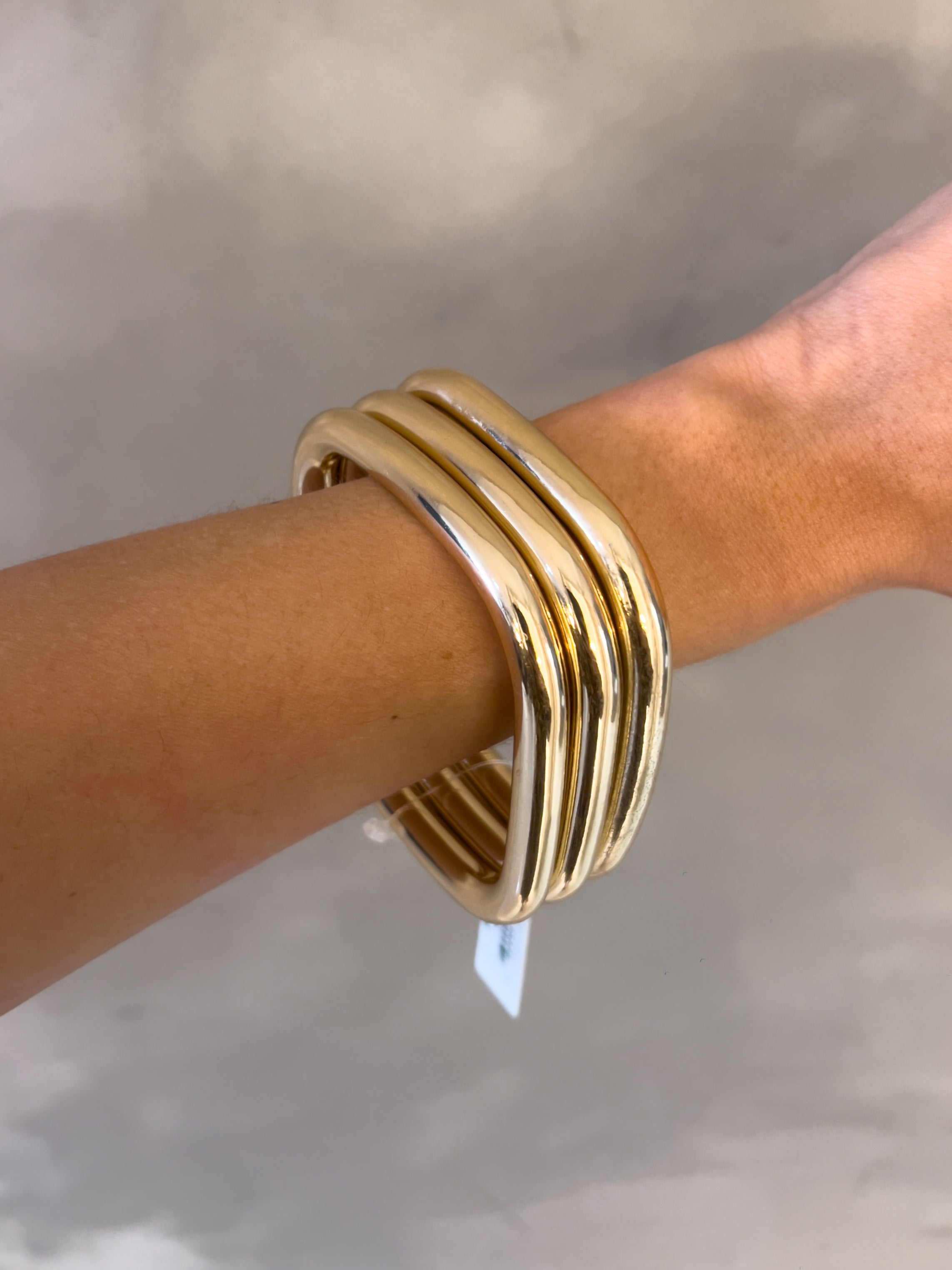 VIVANA CHUNKY BANGLES