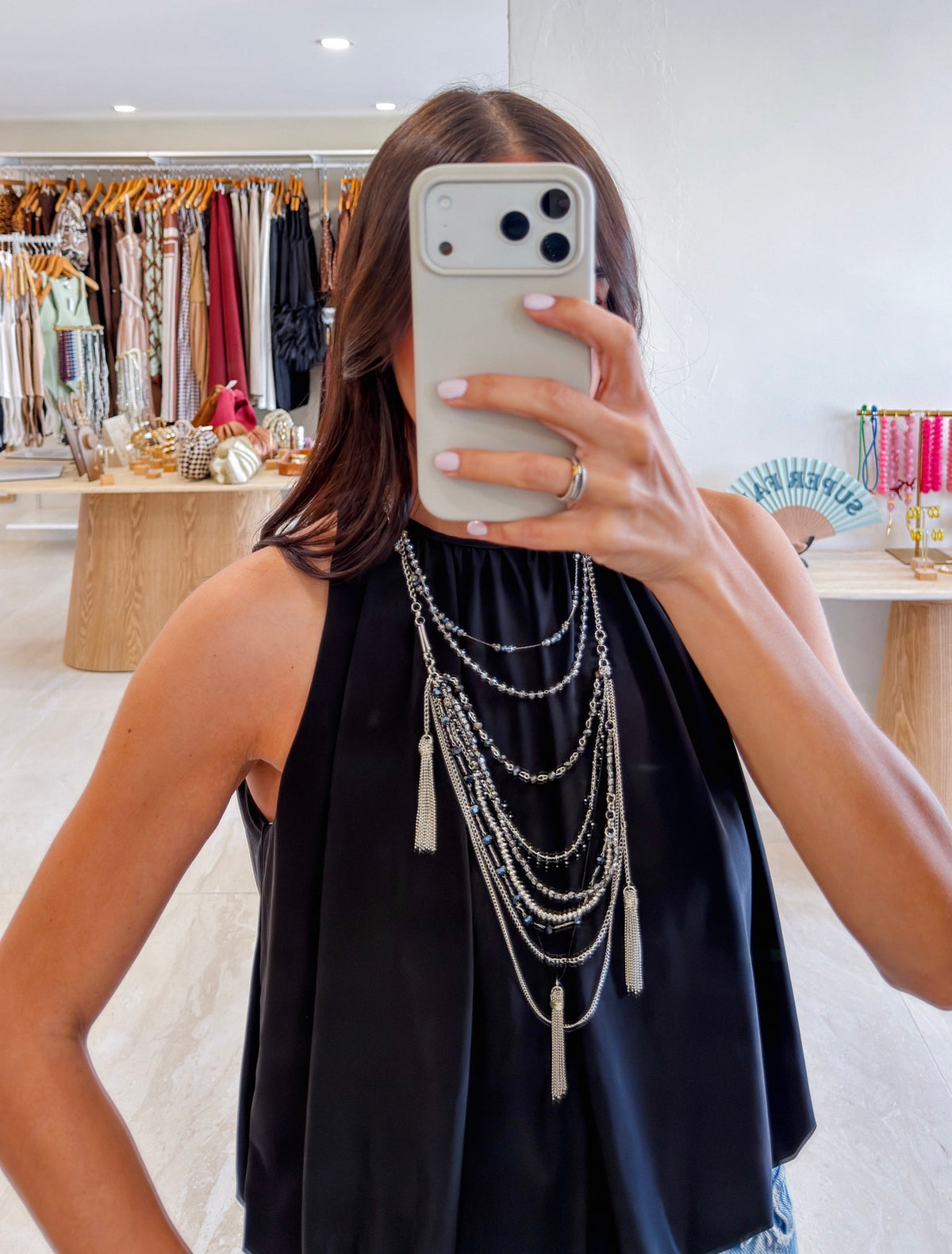 FARAH MULTI LAYER NECKLACE