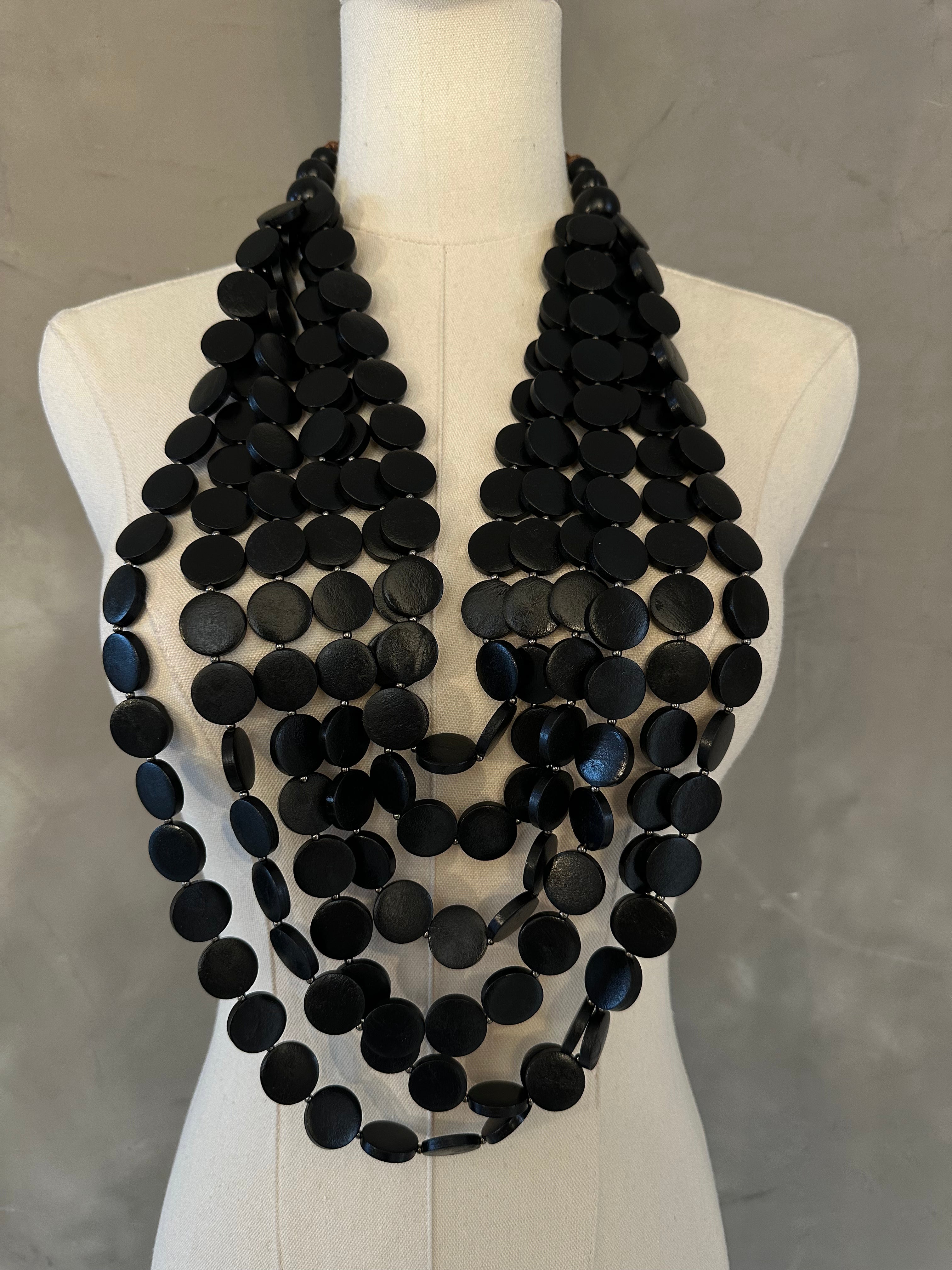 SARINA BLACK WOOD NECKLACE