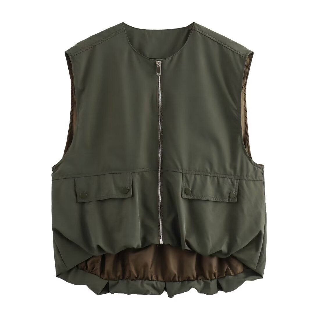 ILLIA CARGO VEST IN OLIVE