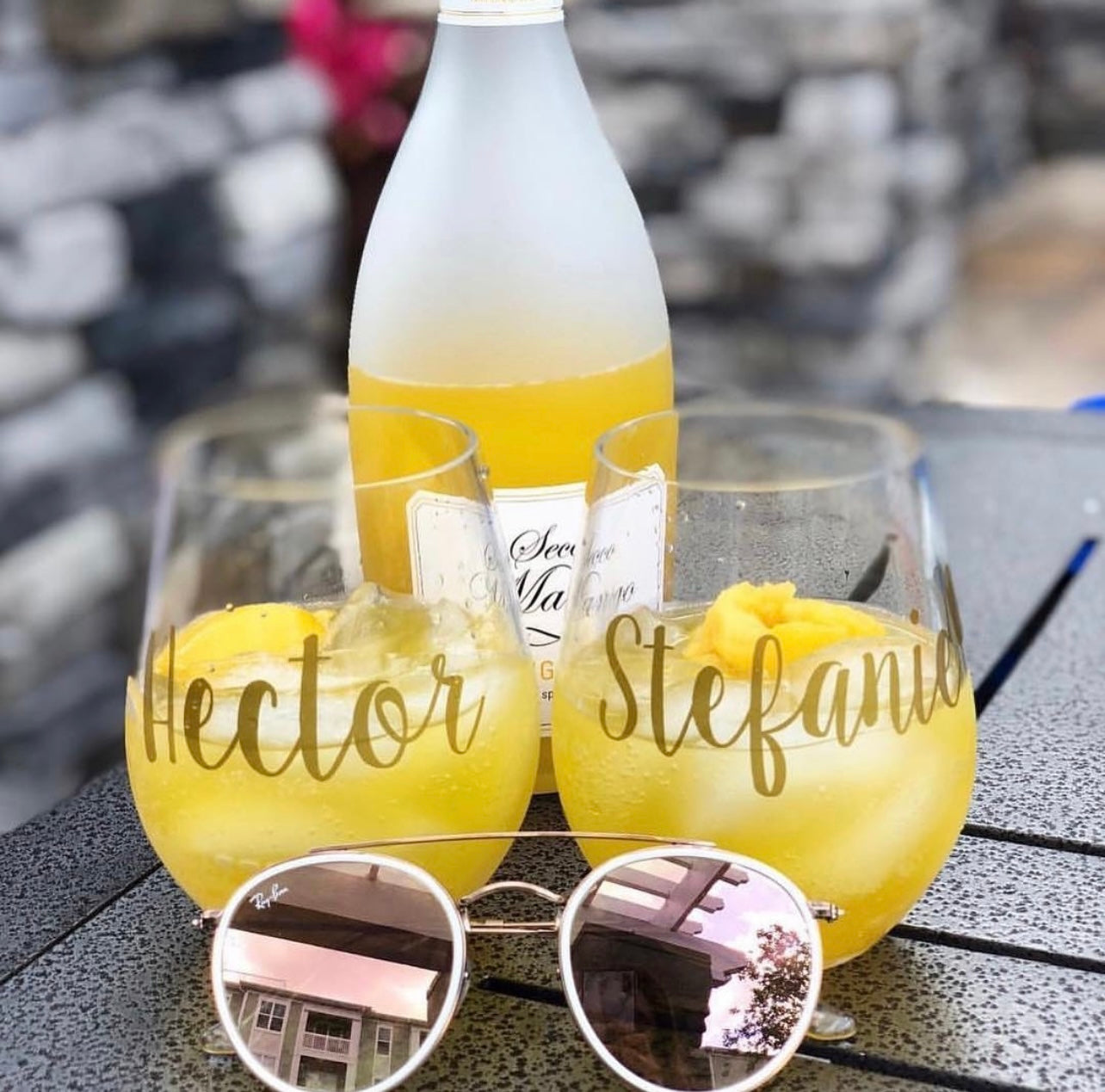 PERSONALIZED WINE GLASS