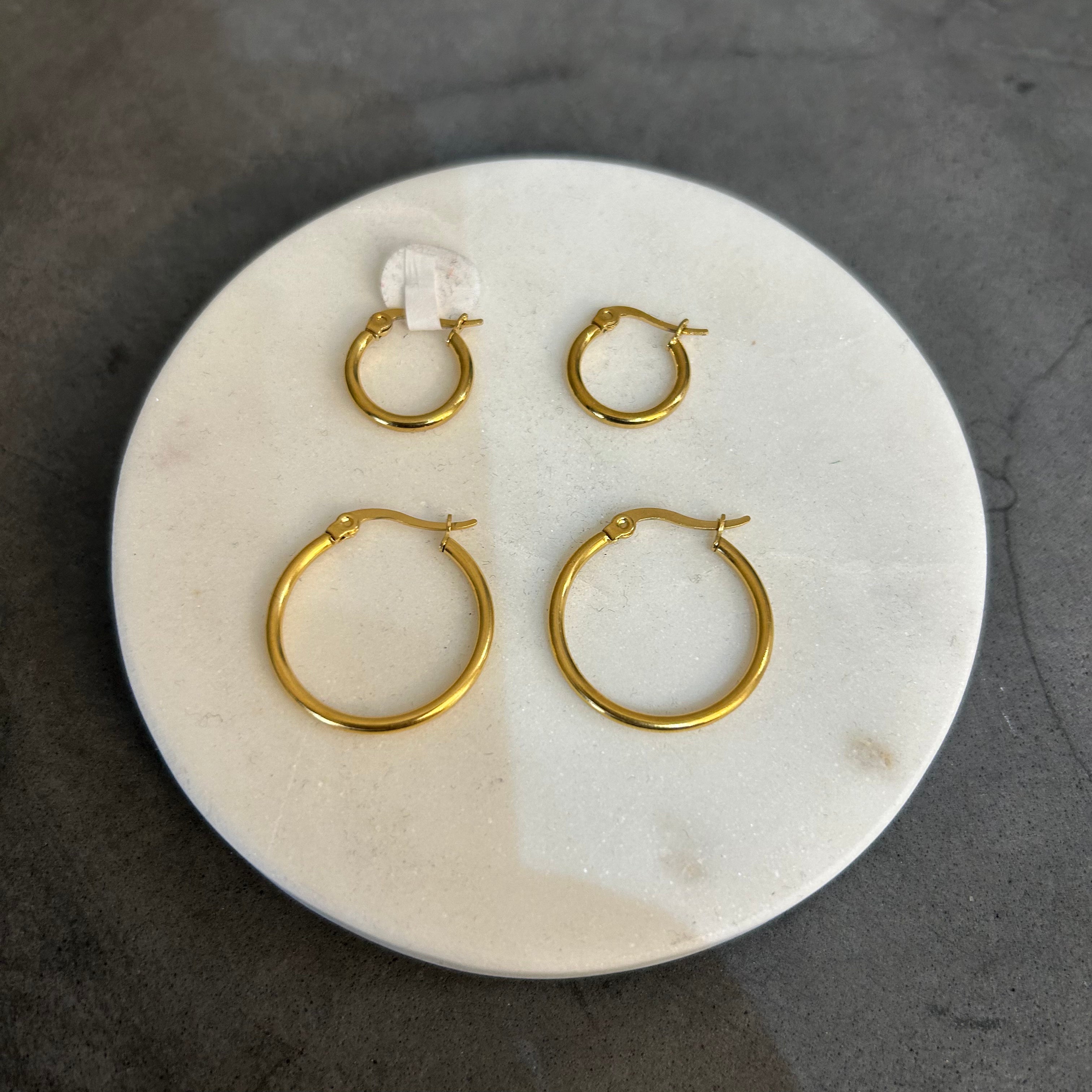 GOLD BASIC HOOPS