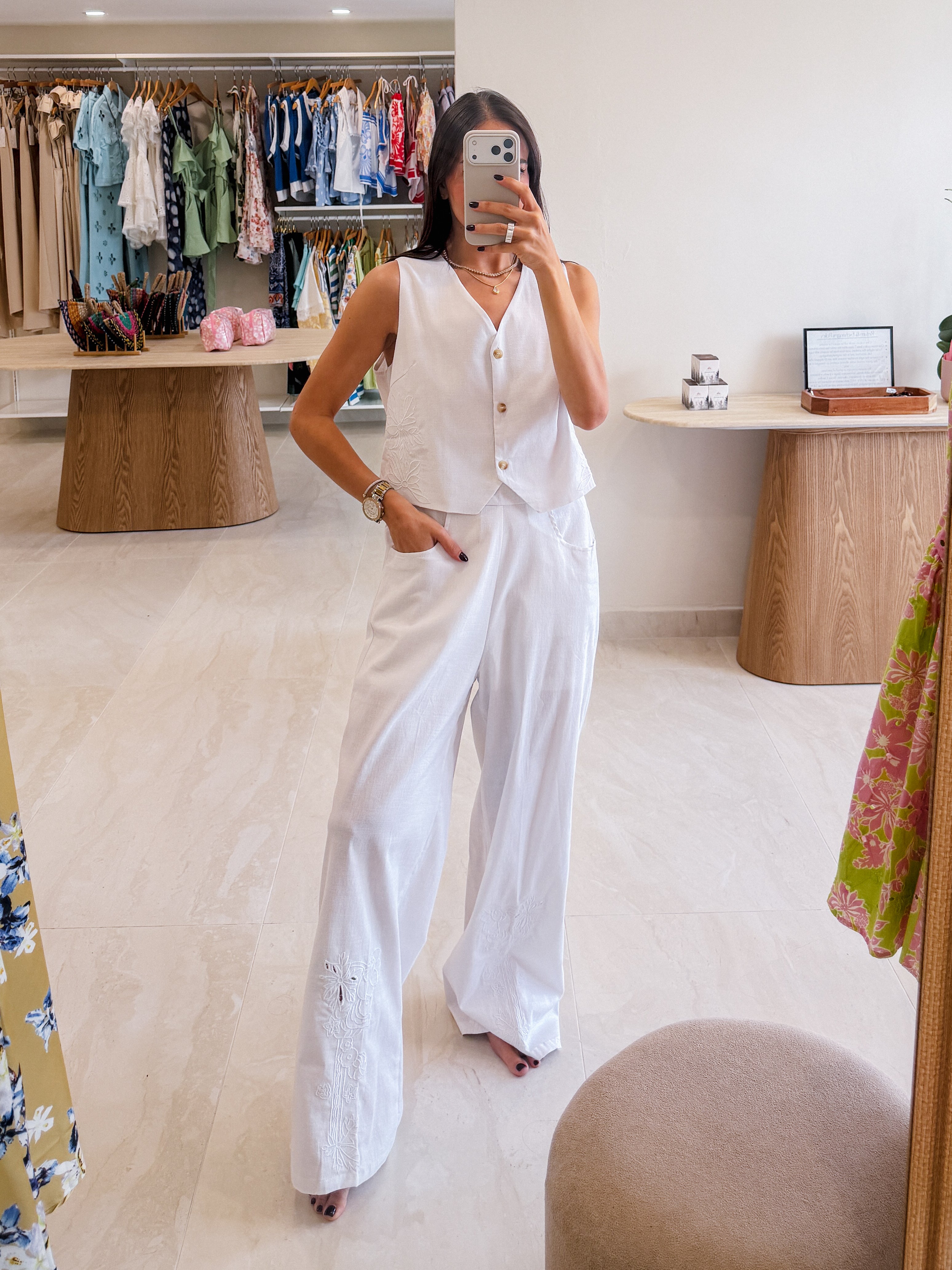 KATIANA WHITE VEST EMBROIDERED SET