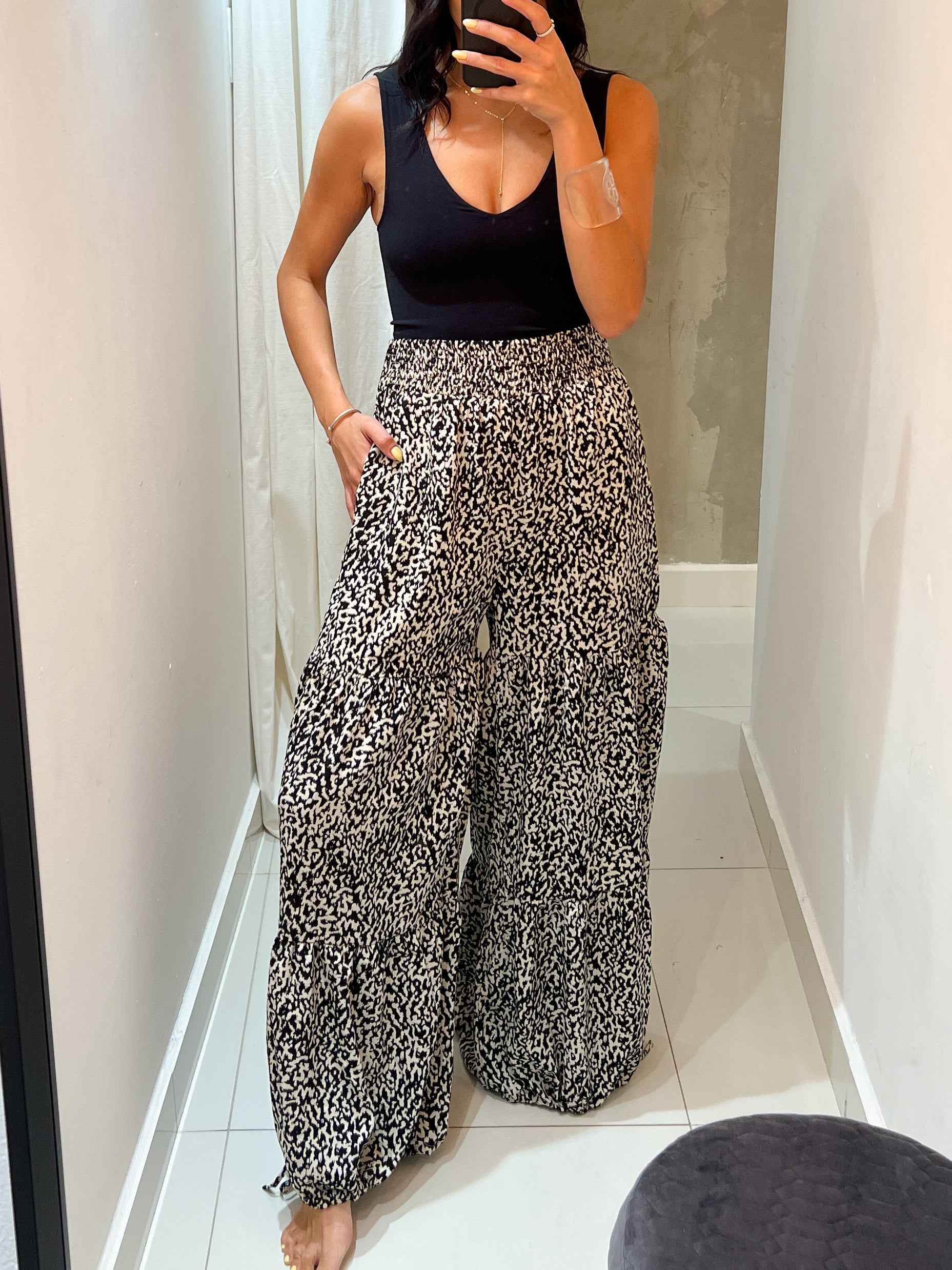 PEPA TIERED WIDE LEG PRINT PANTS