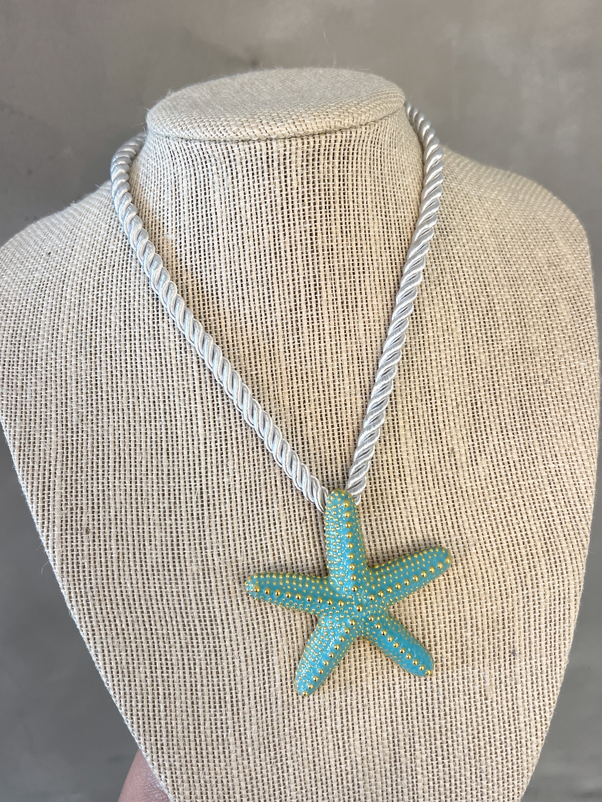 HELENA BLUE STARFISH NECKLACE
