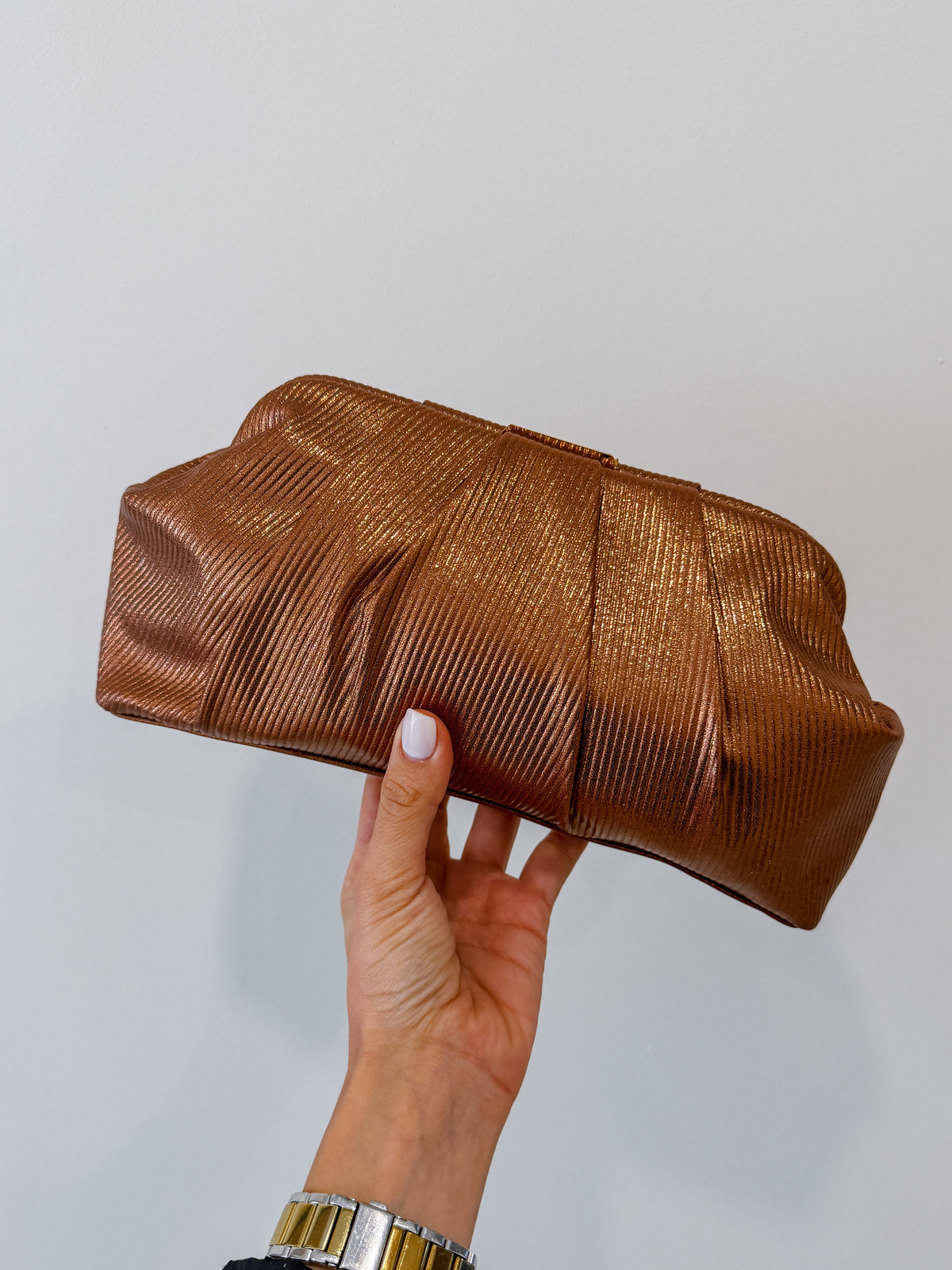 CAROLA BRONZE METALLIC CLUTCH