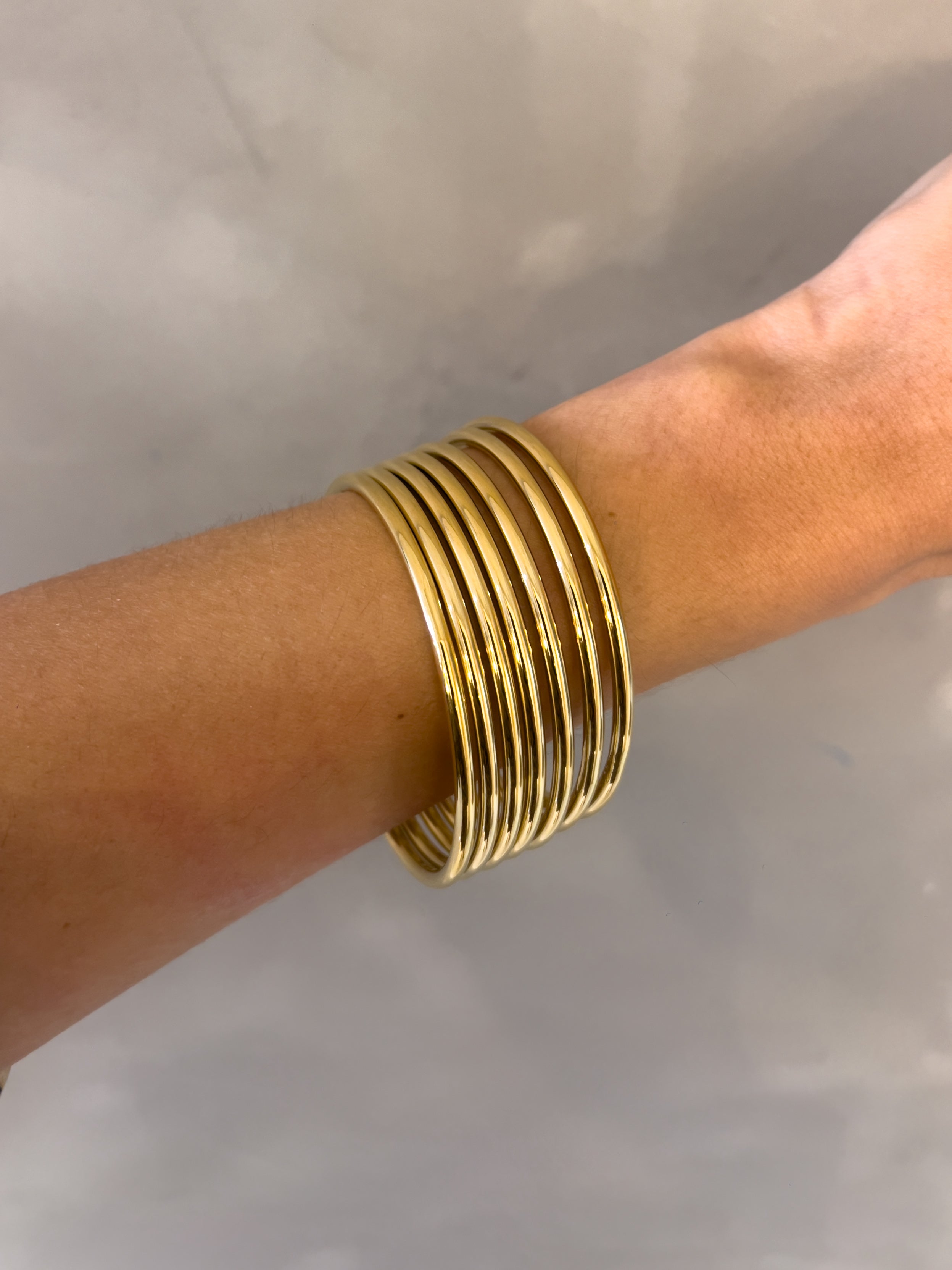 NATALIA SMALL WRIST BANGLES IN  GOLD