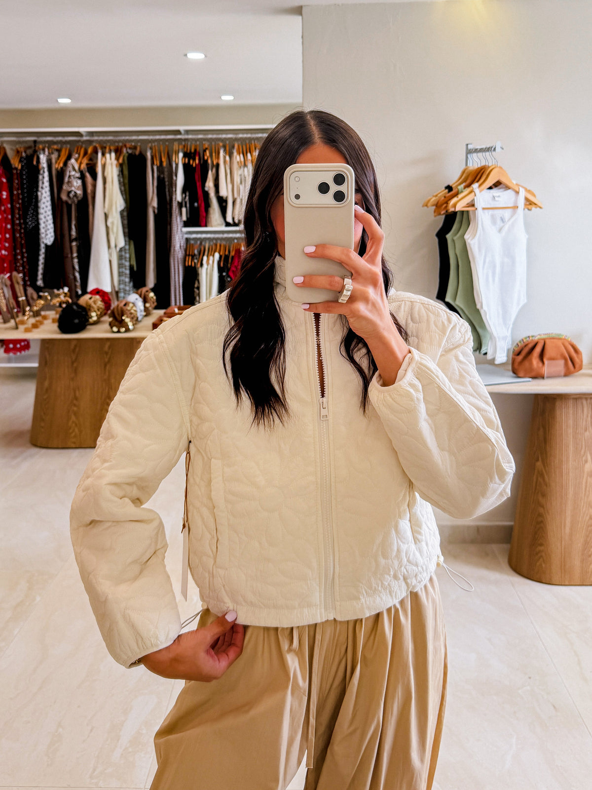 SARI OFF WHITE FLORAL PADDED JACKET
