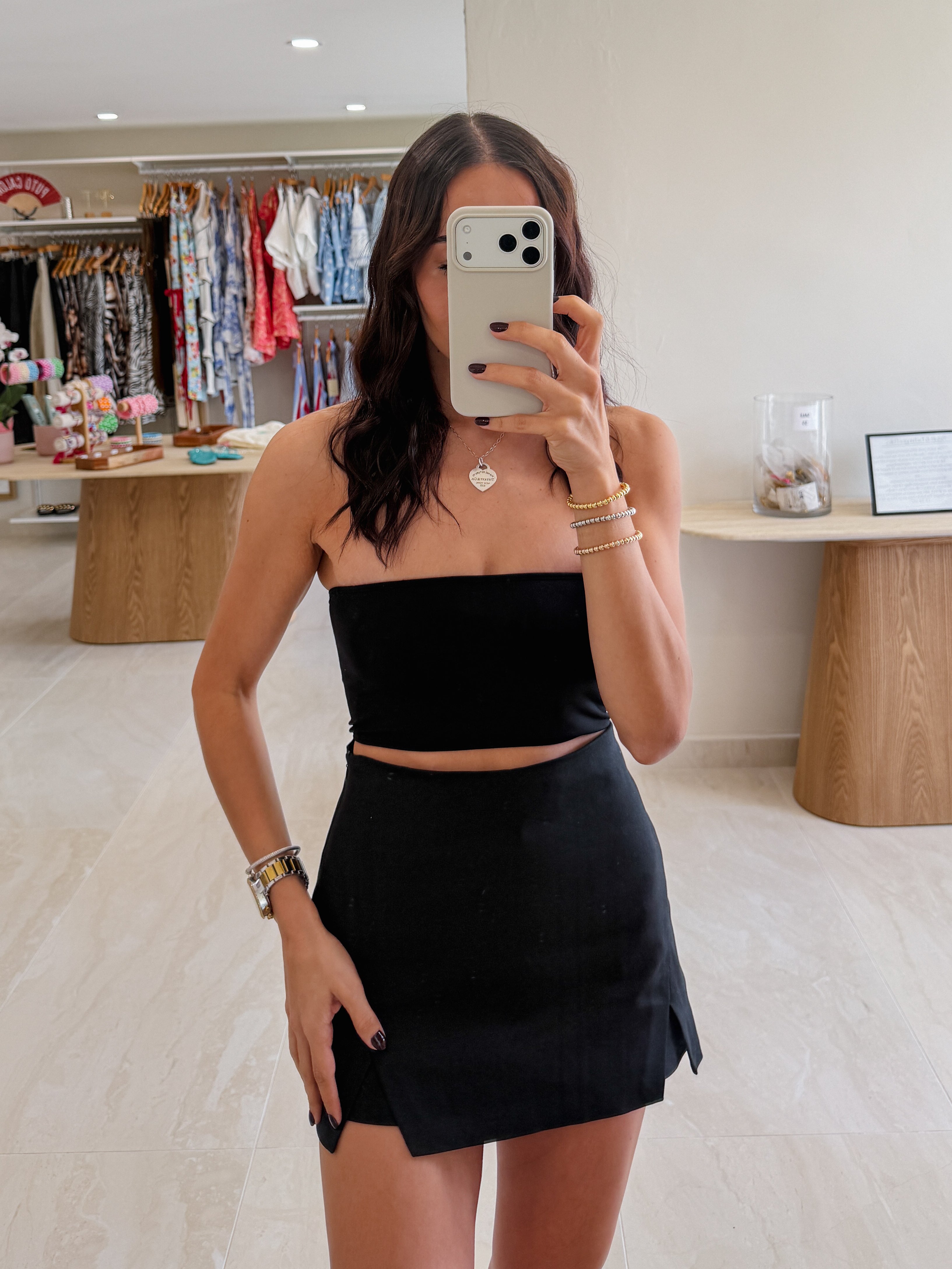 DOUBLE LAYER SEAMLESS BANDEAU TUBE TOP IN BLACK