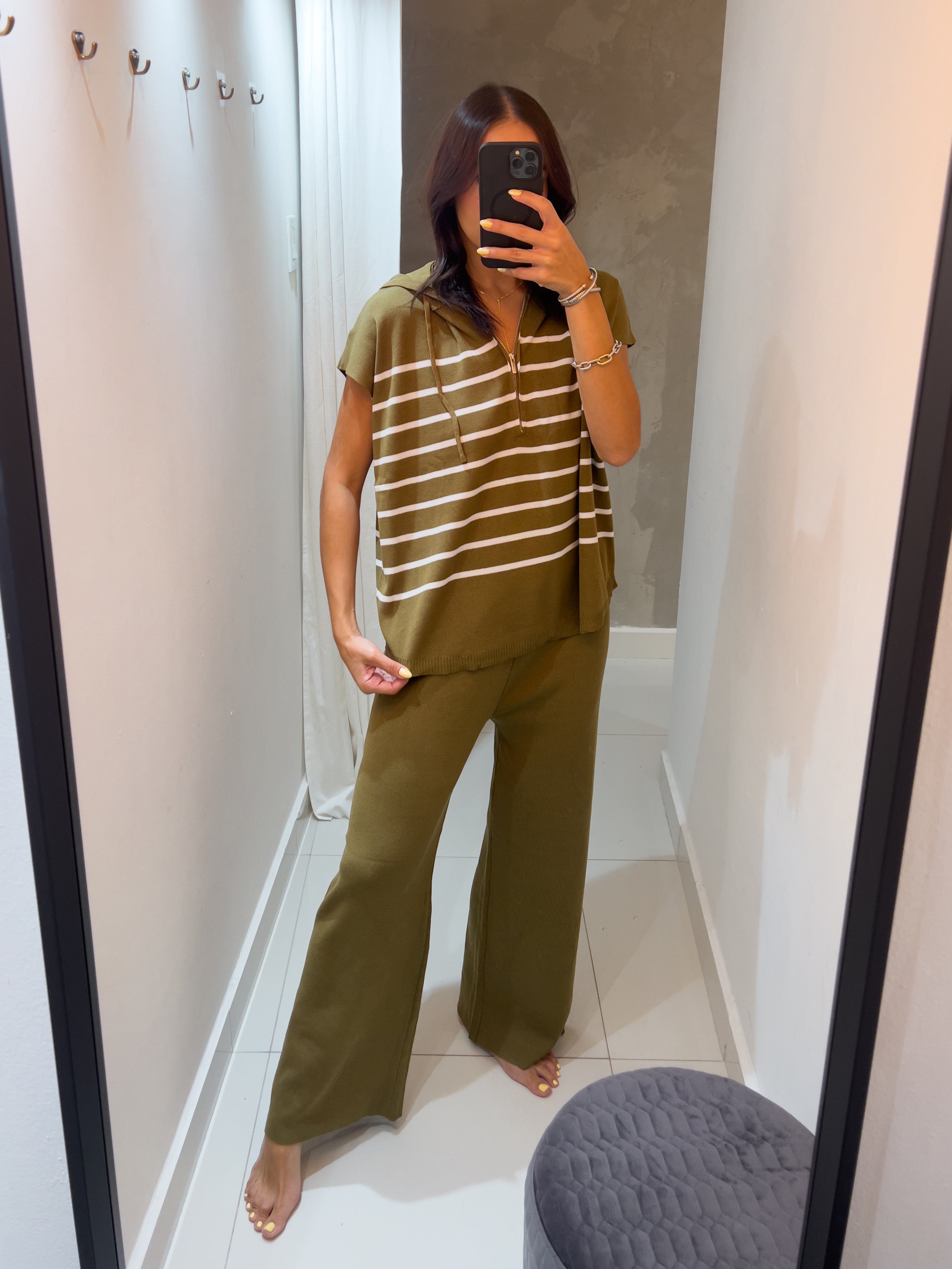 ARIANNA OLIVE TRAVEL SET