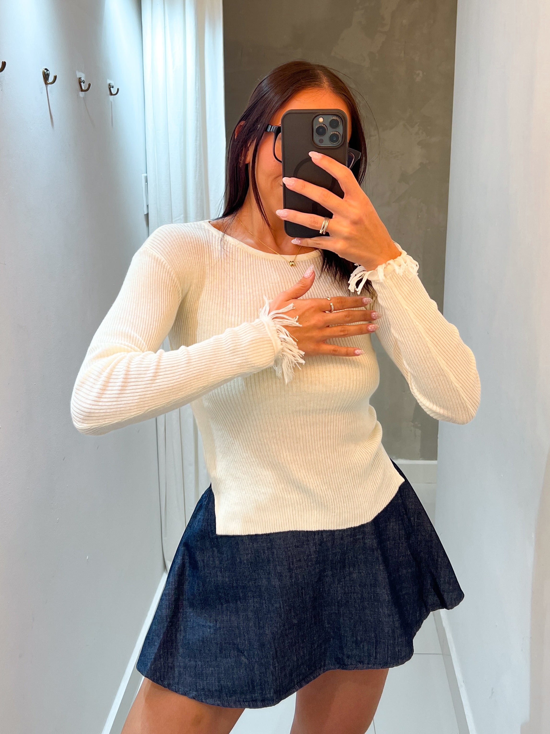 KAT FRINGE LONG SLEEVE SWEATER