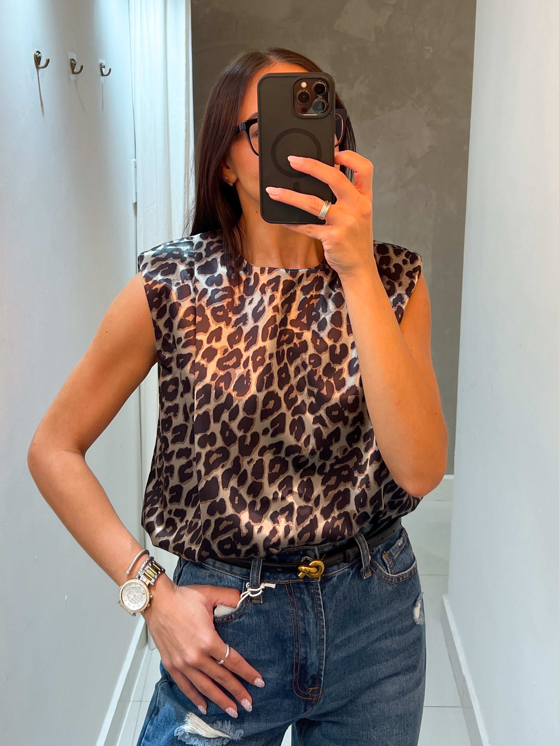 AMALIA ANIMAL PRINT SHOULDER PAD BLOUSE