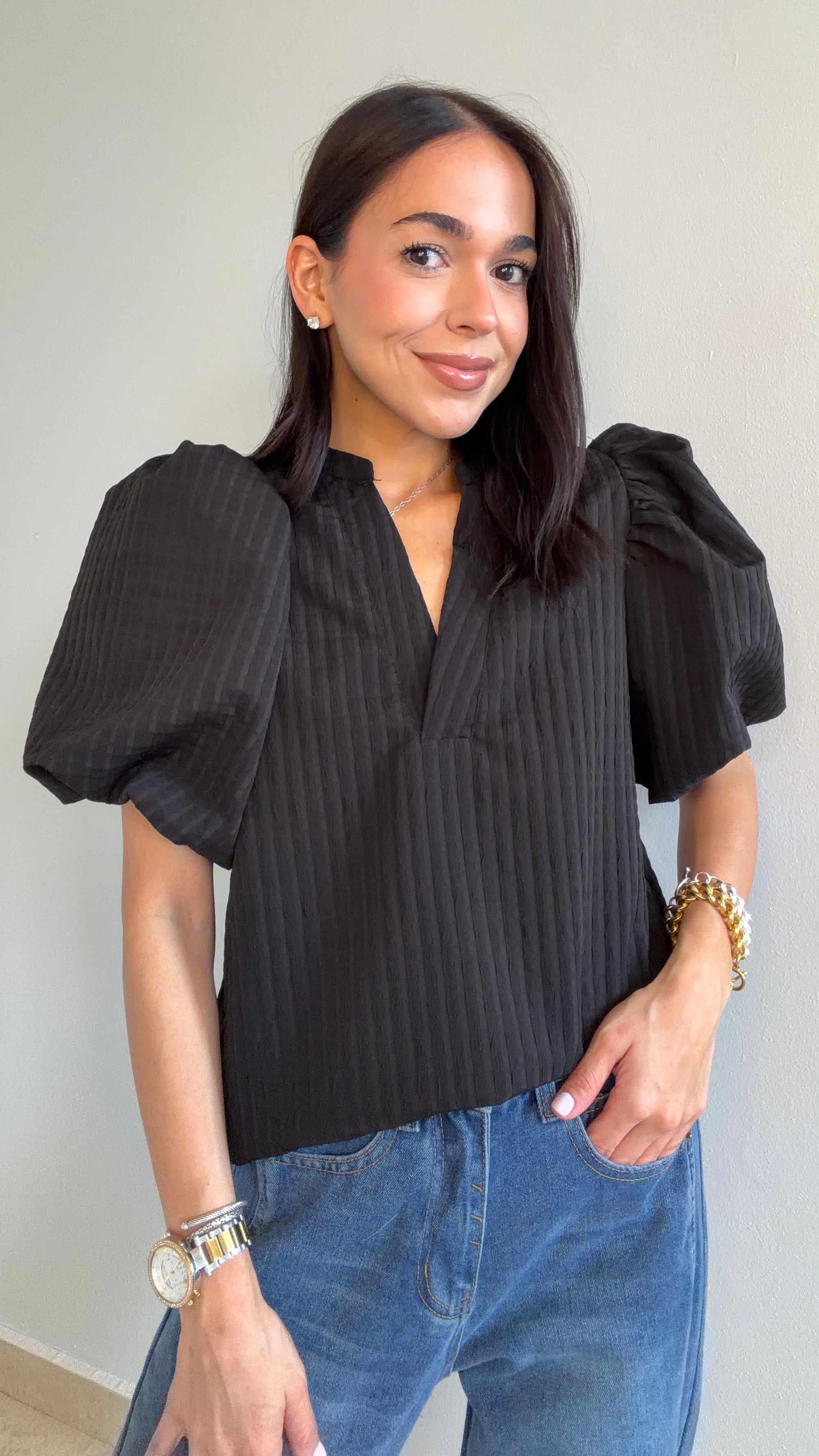 ELISA BUBBLE SLEEVE BLACK BLOUSE