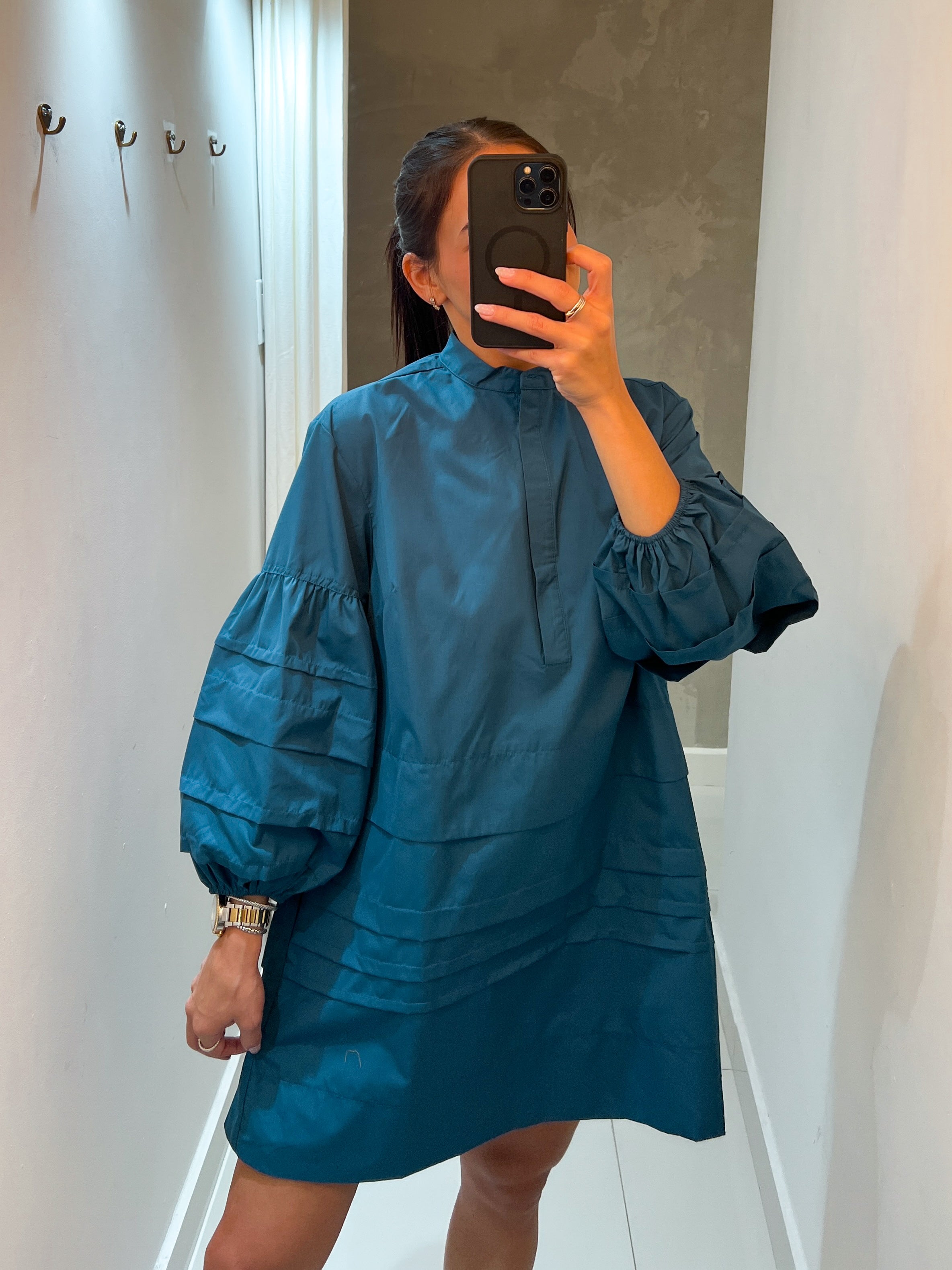 IZZIE LONG SLEEVE TEAL DRESS