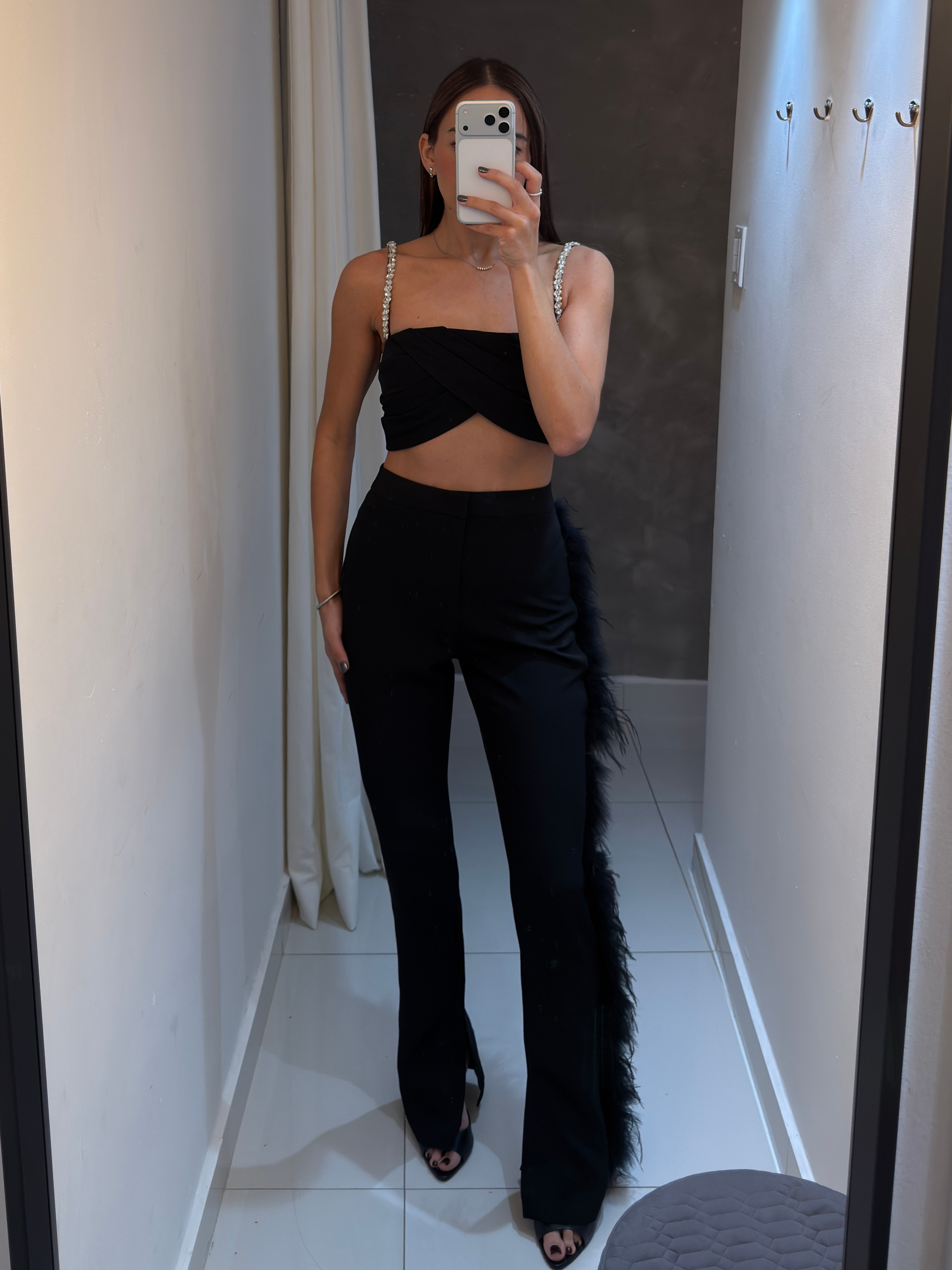 PAULINA RHINESTONE AND FEATHER DETAILS SET