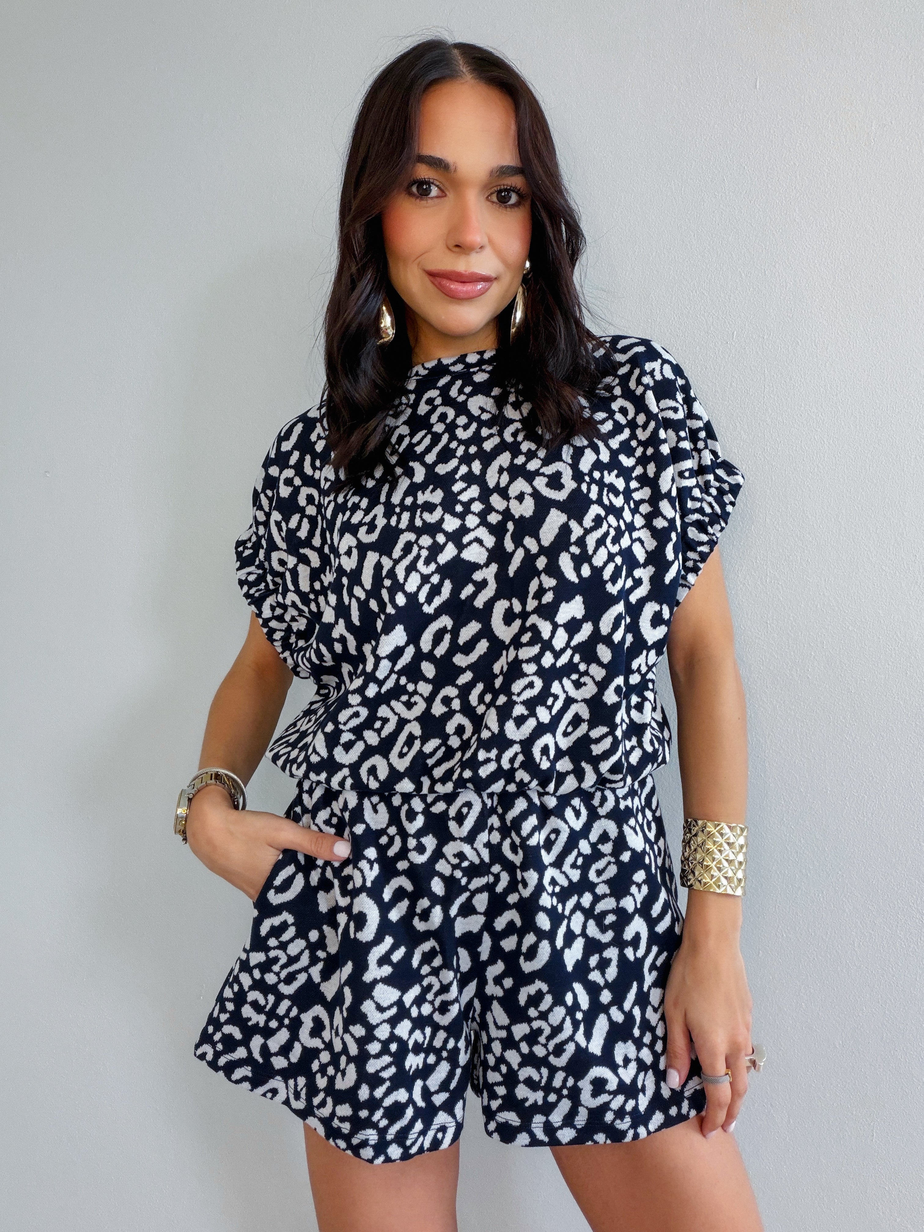 ADALINA ANIMAL PRINT SET IN NAVY BLUE