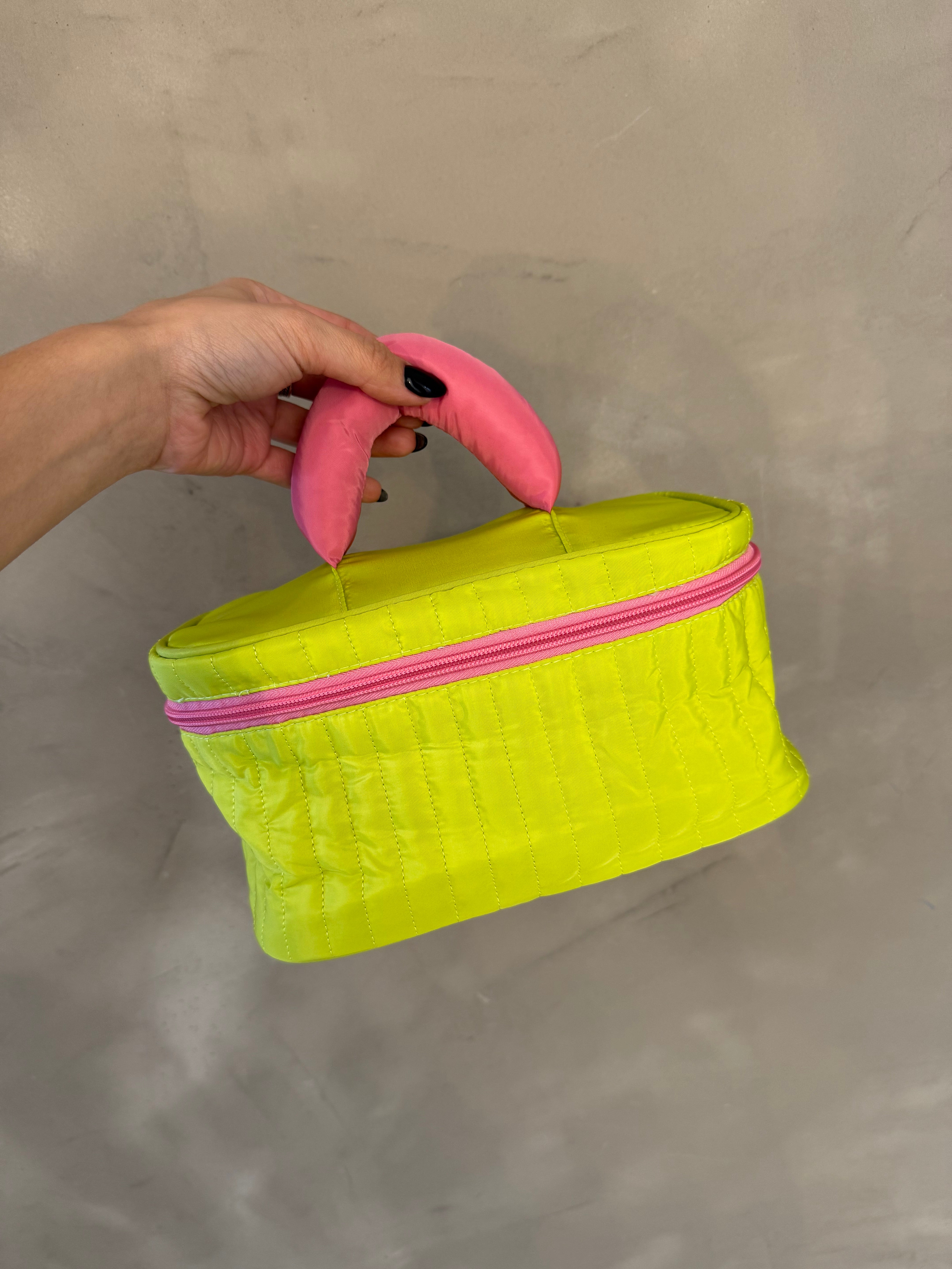 SOPHIE LIME COSMETIC BAG