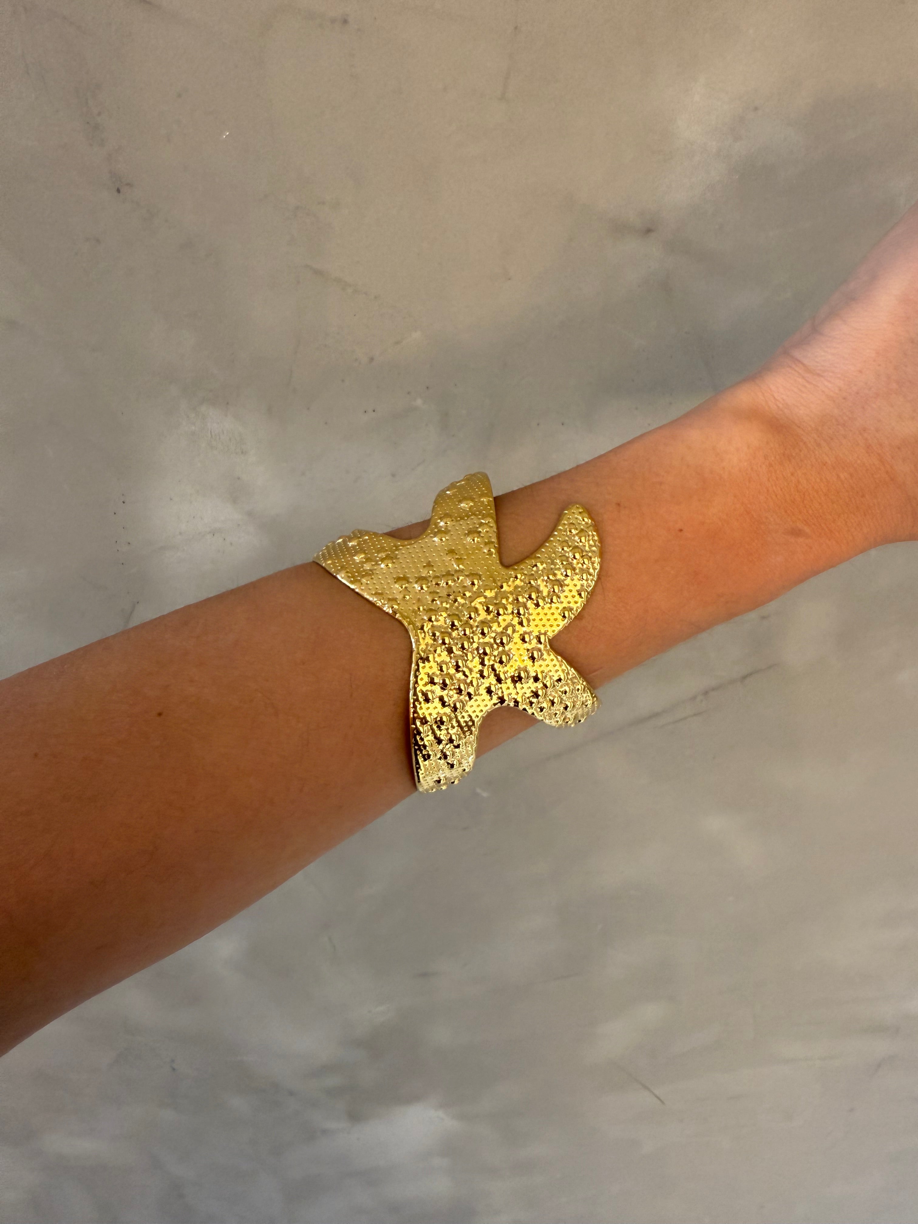 STAR CUFF