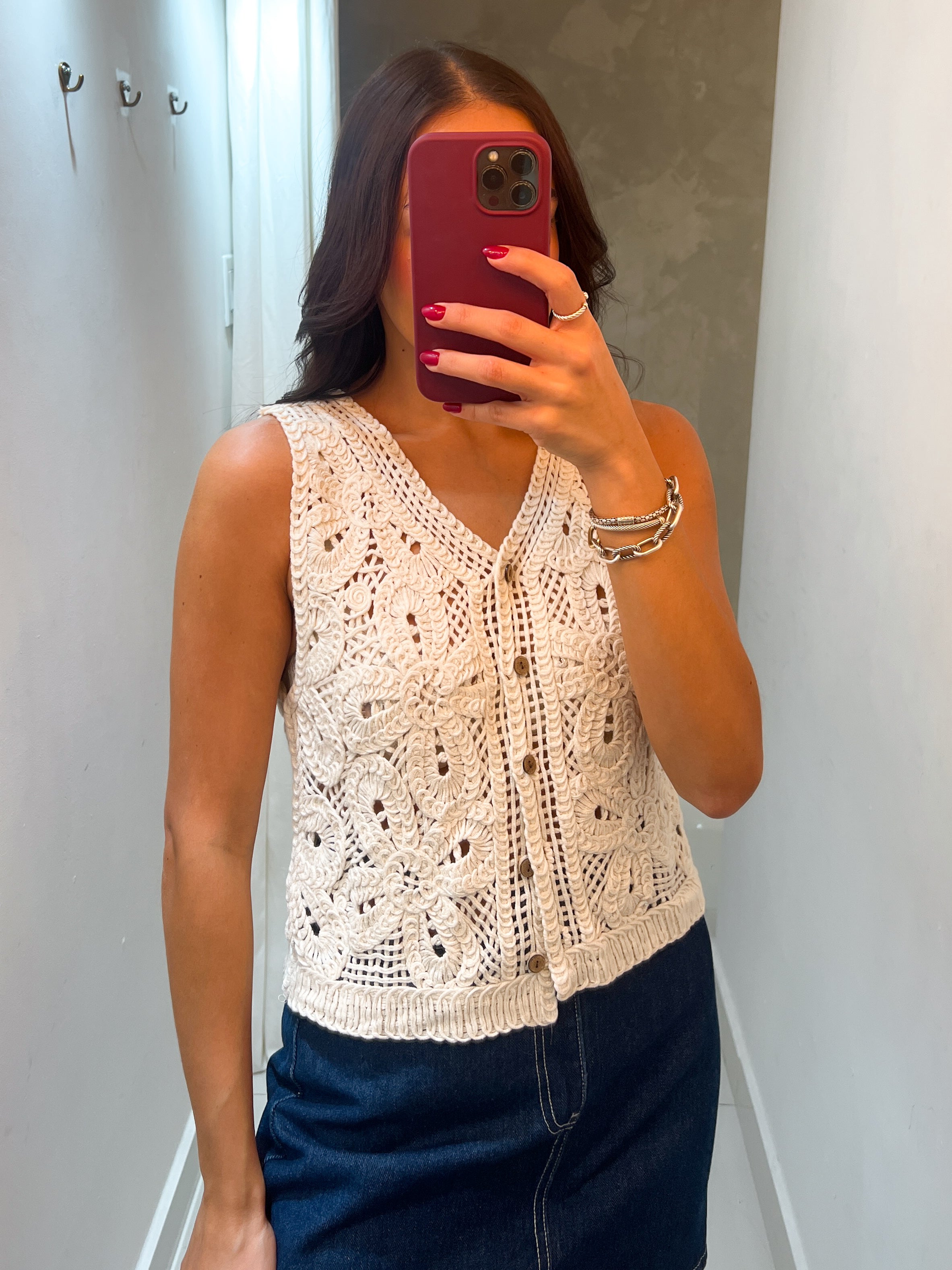 VIVI IVORY KNITTED VEST