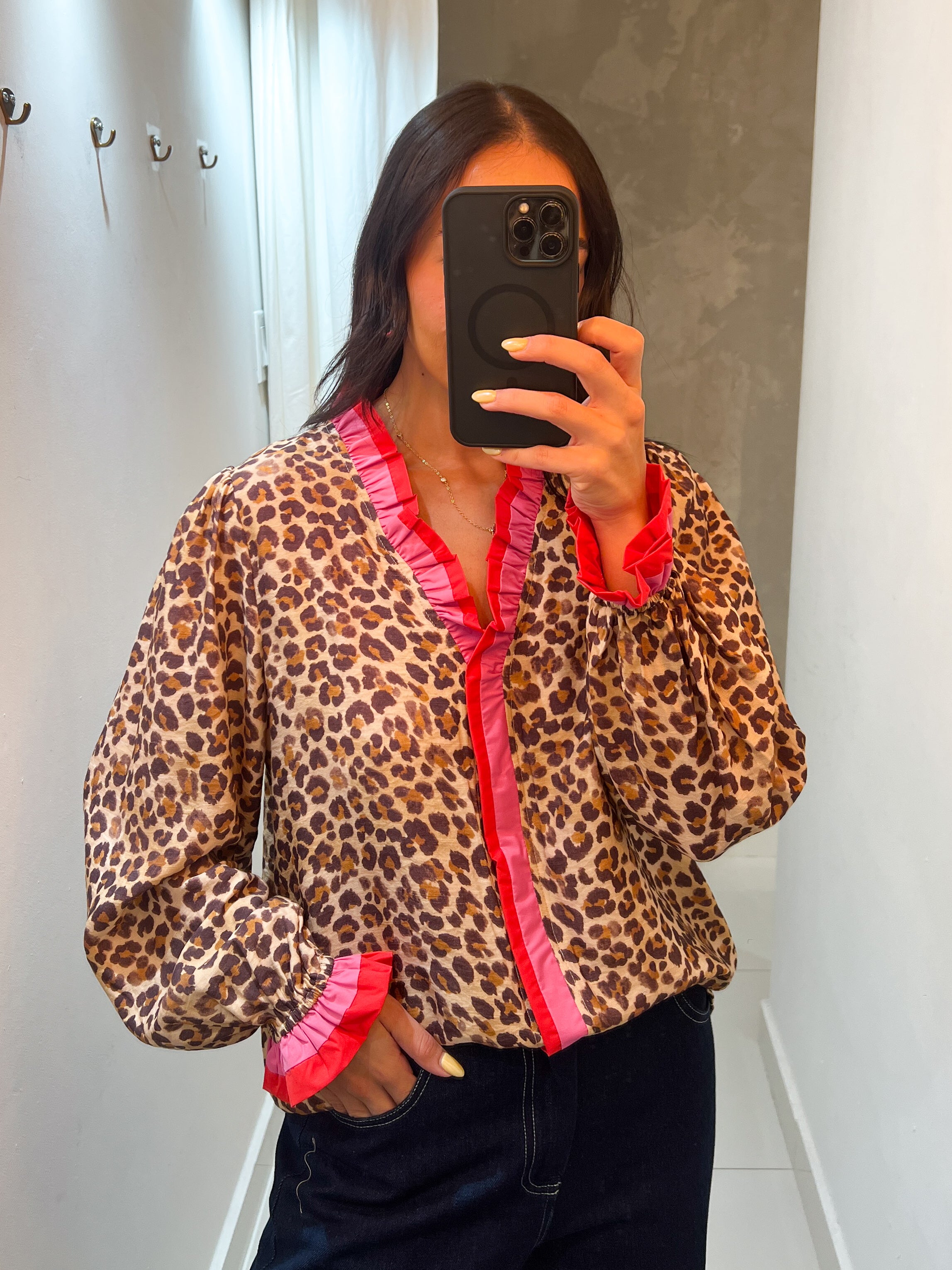 IVONNE LEOPARD COLOR BLOCK BLOUSE