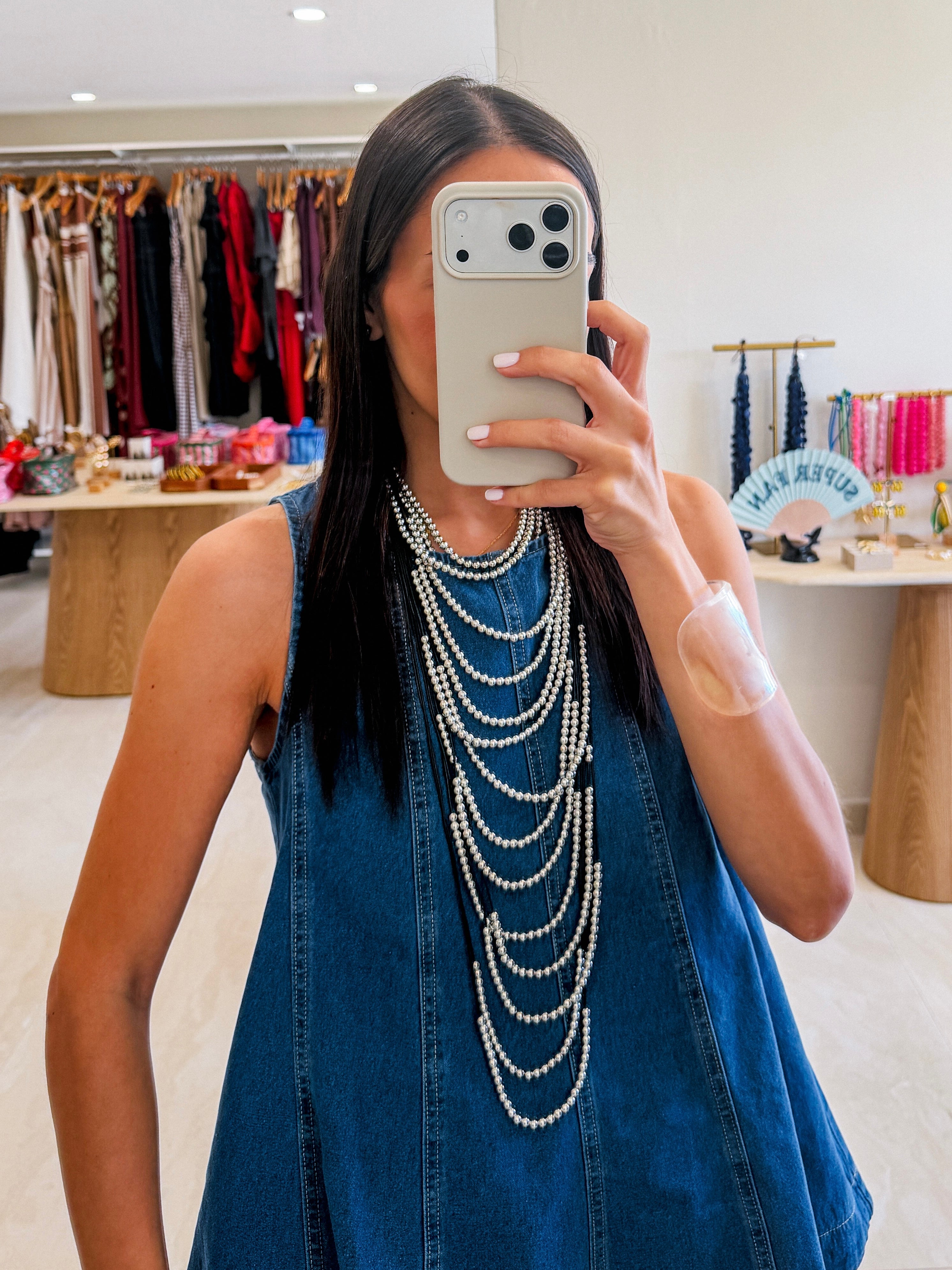 EMILIANA SILVER LONG NECKLACE