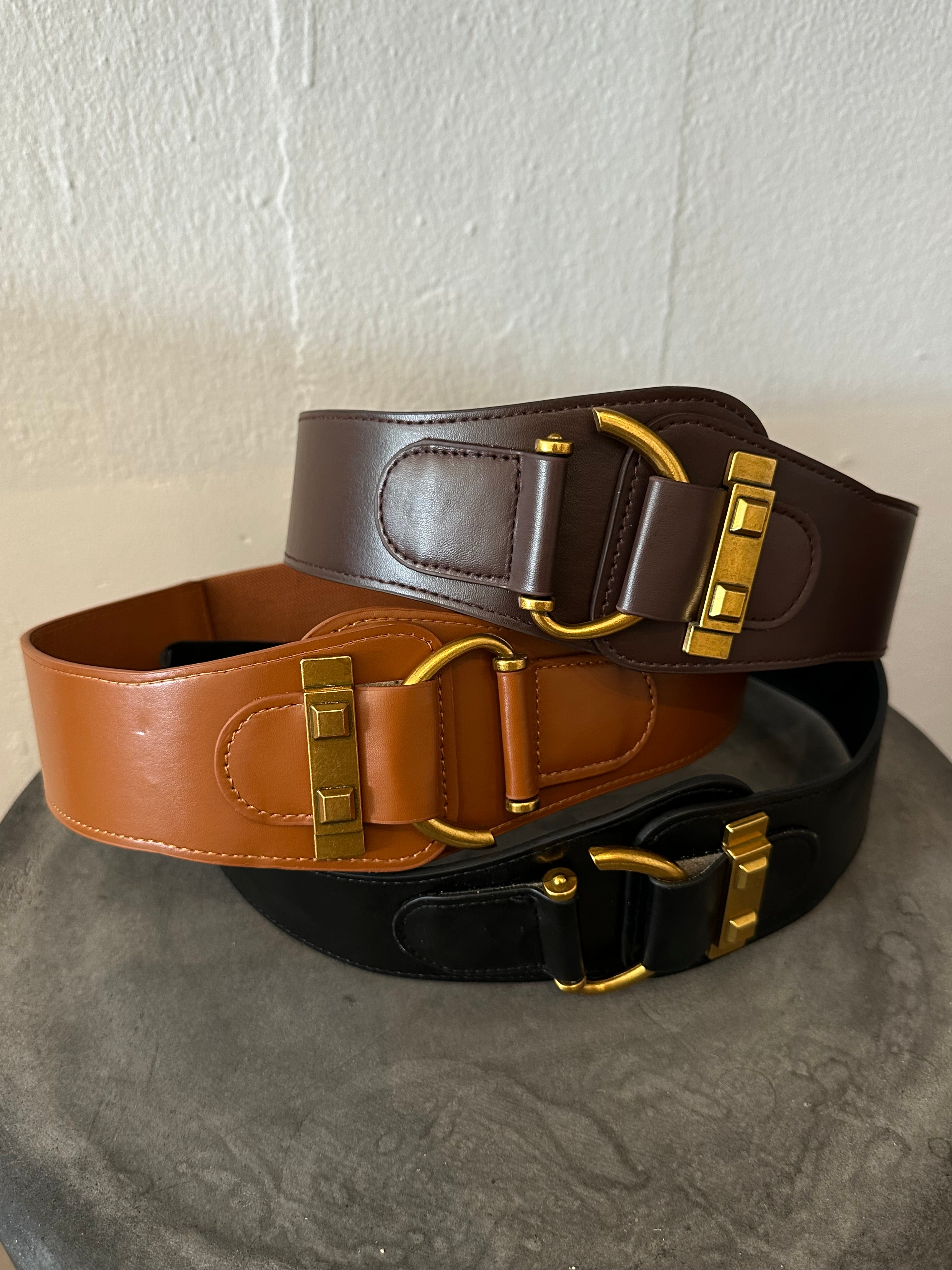 VERA LEATHER BELT