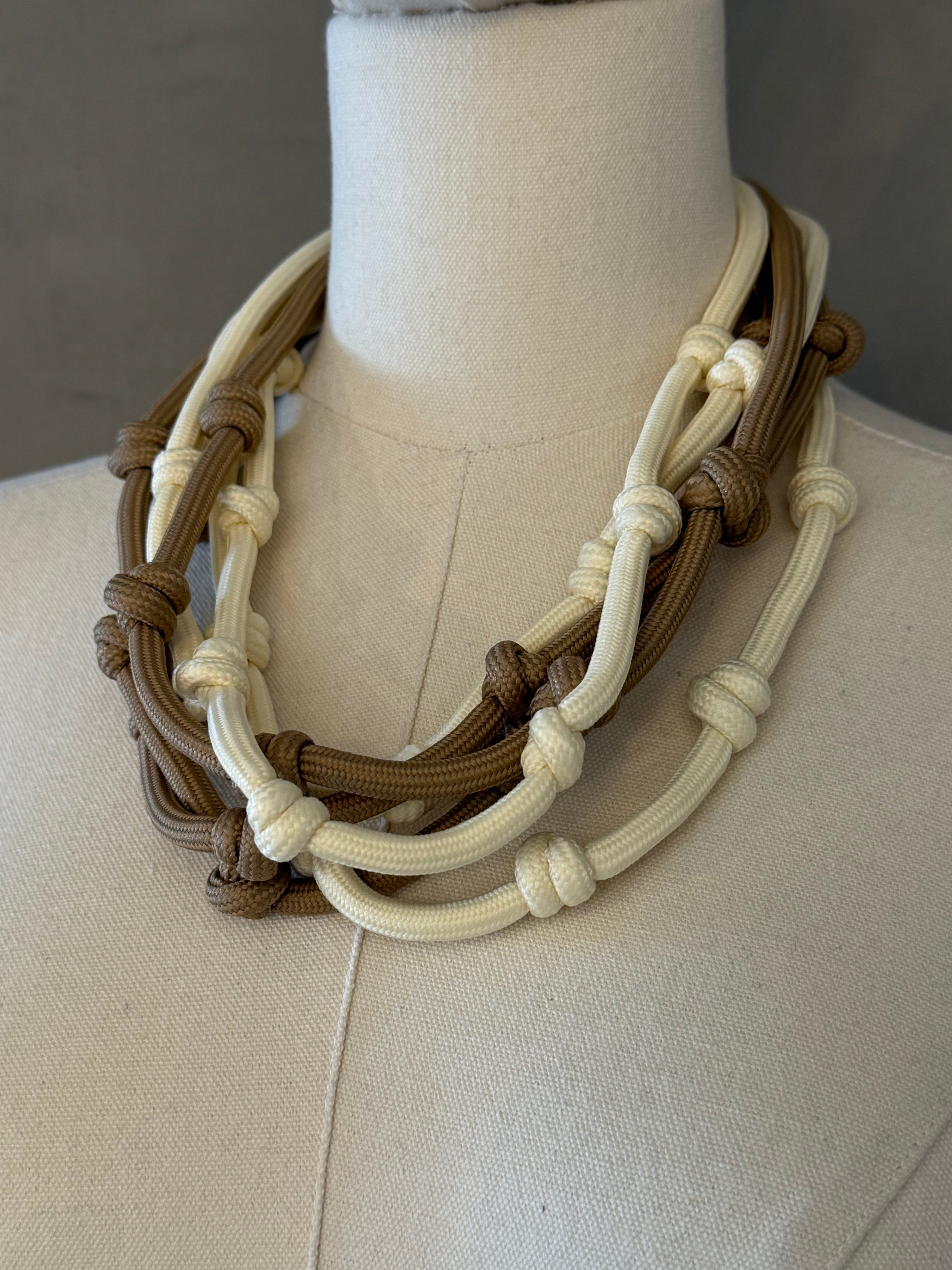 NATALIE KNOT SHORT NECKLACE