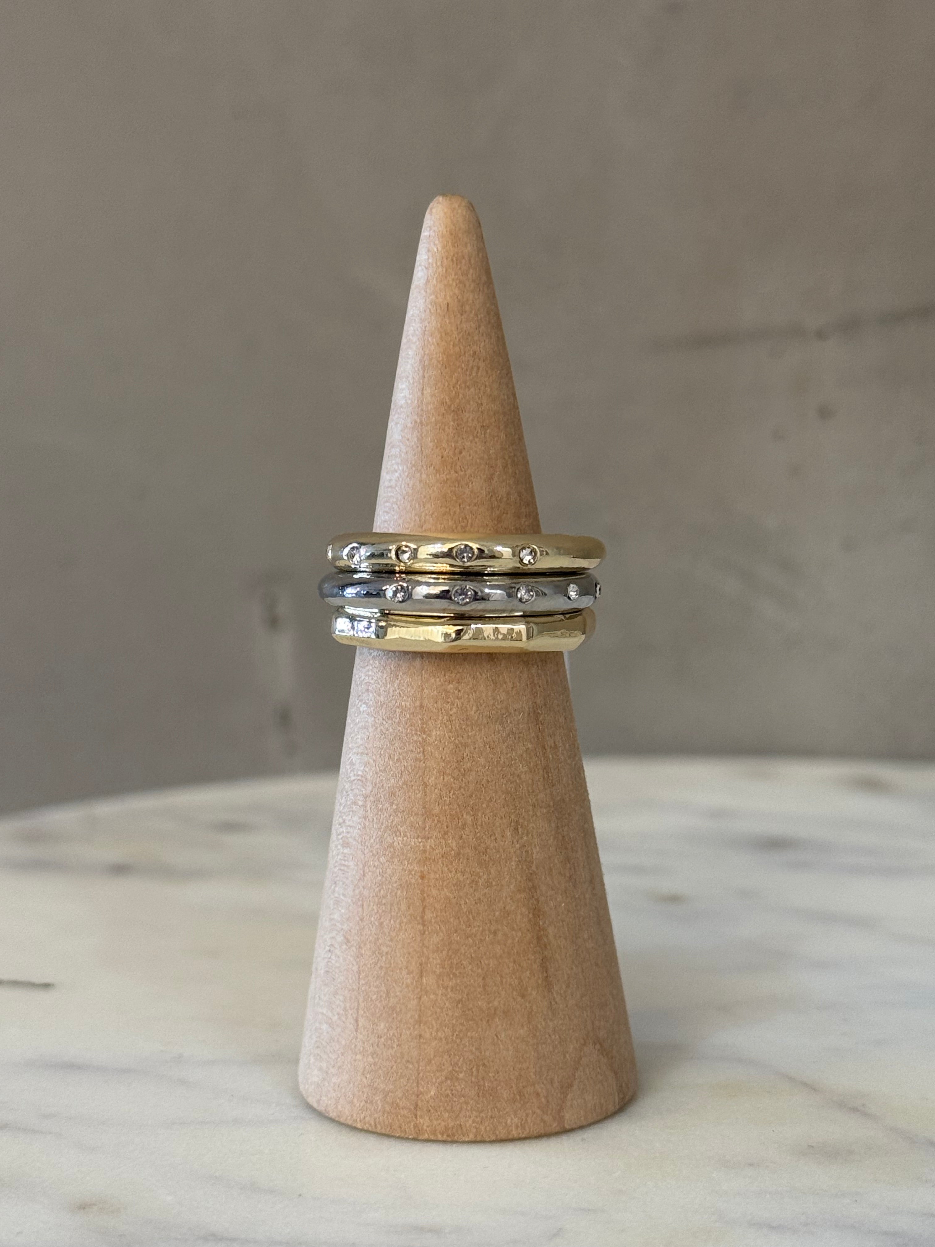 OLIVIA RING SET