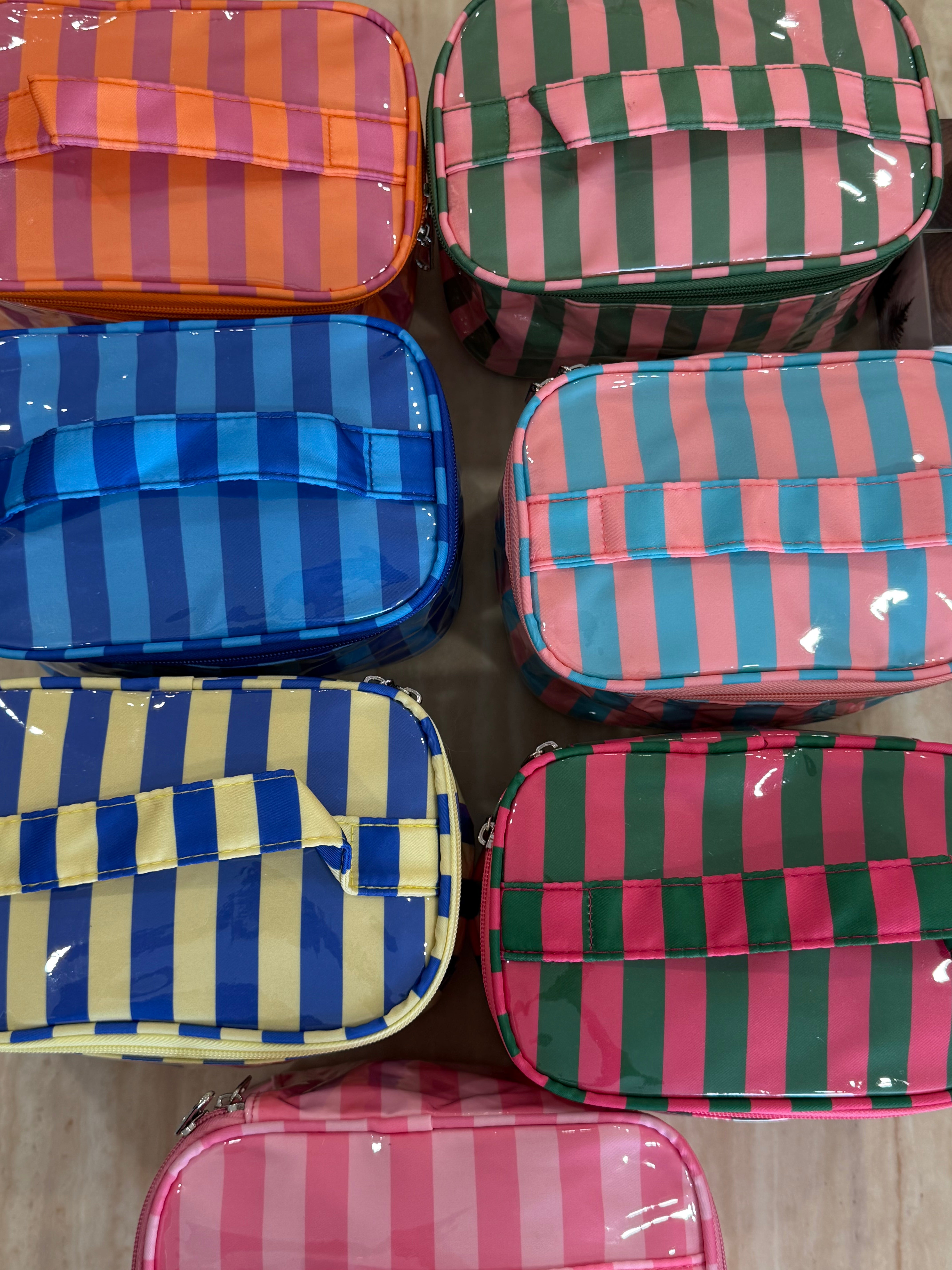 STRIPES VANITY CASE