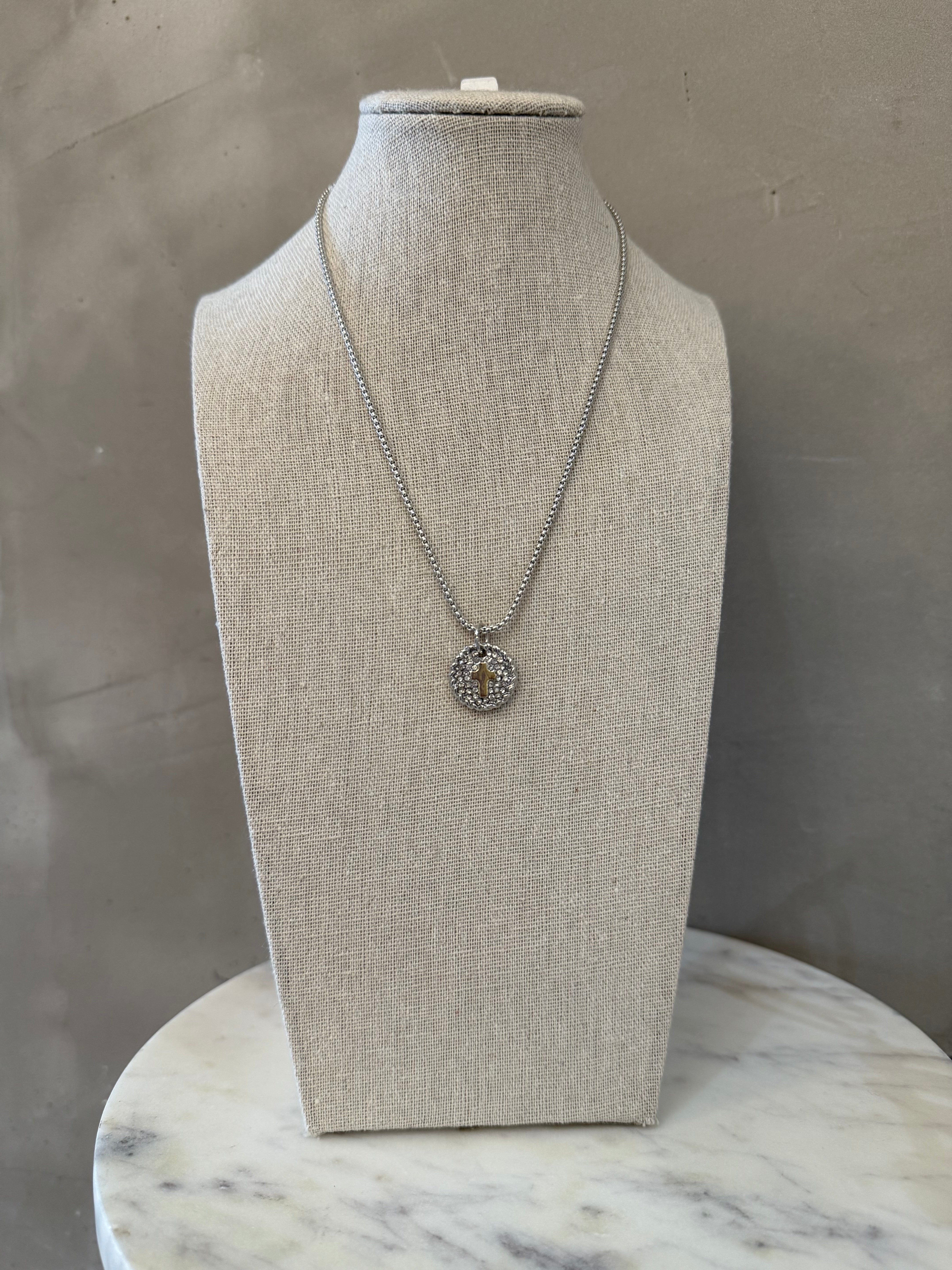 AURELIA NECKLACE