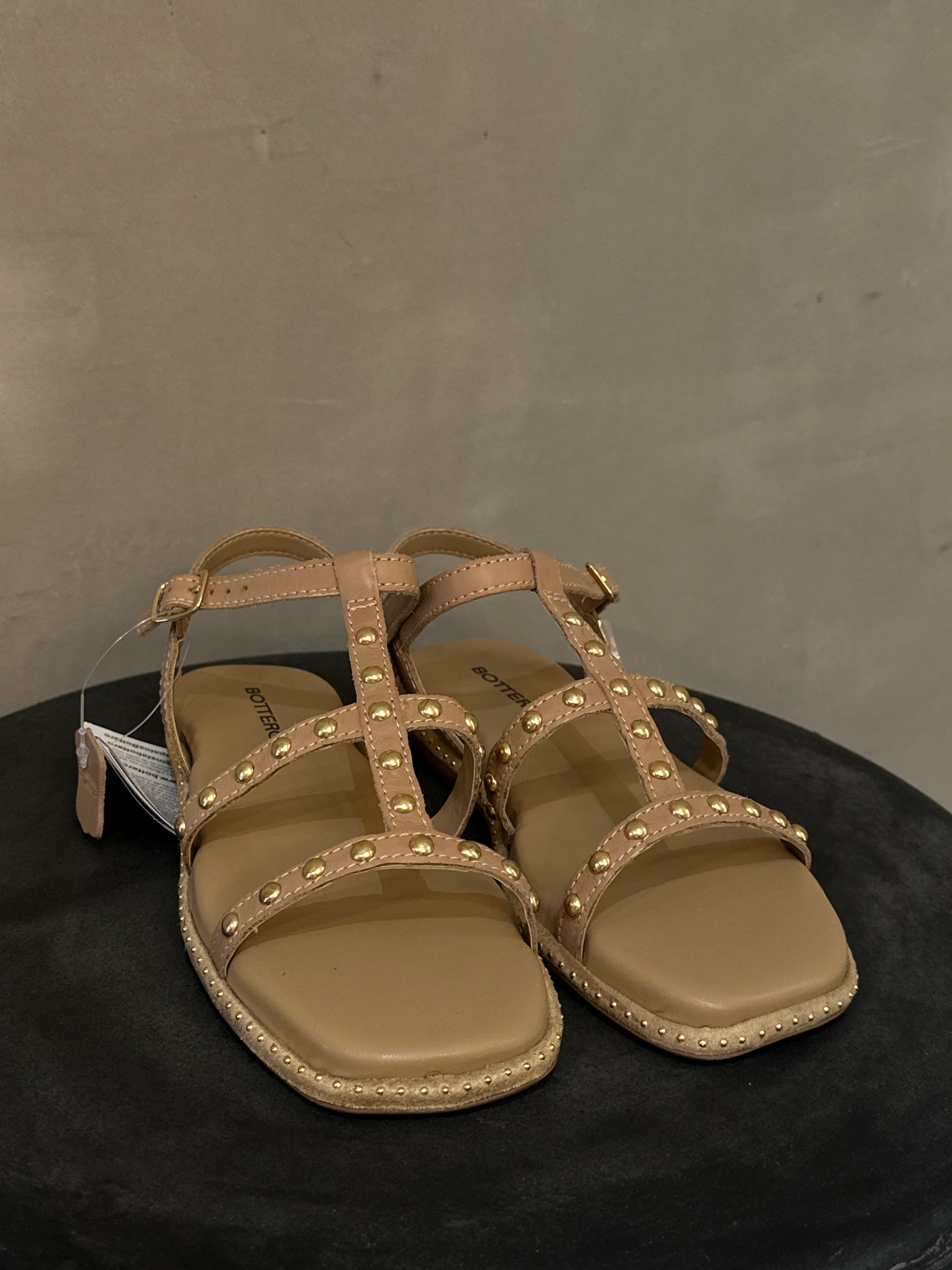 ALEXA GOLD STUDDED SANDALS