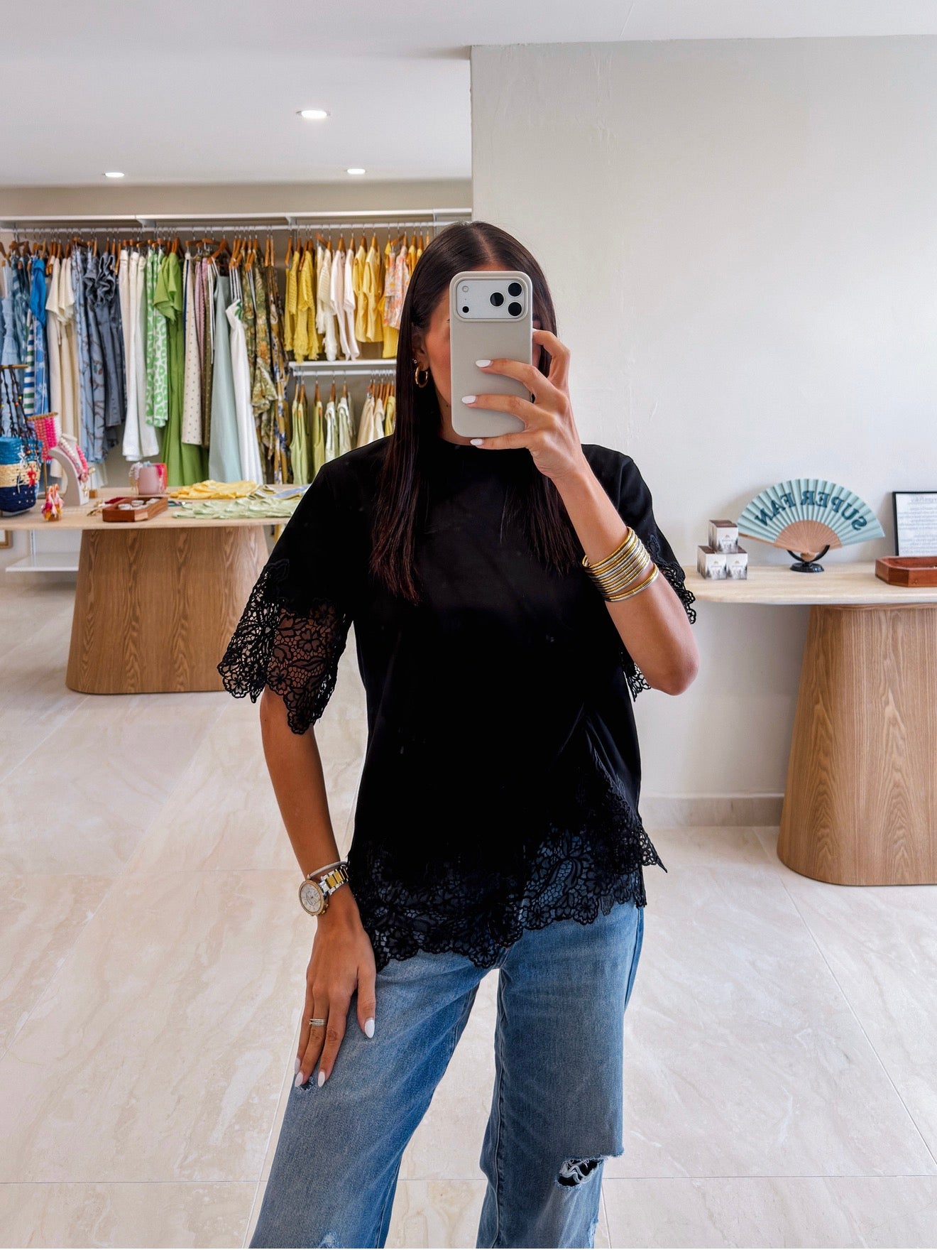 MELINA BLACK SCALLOP LACE HEM TEE