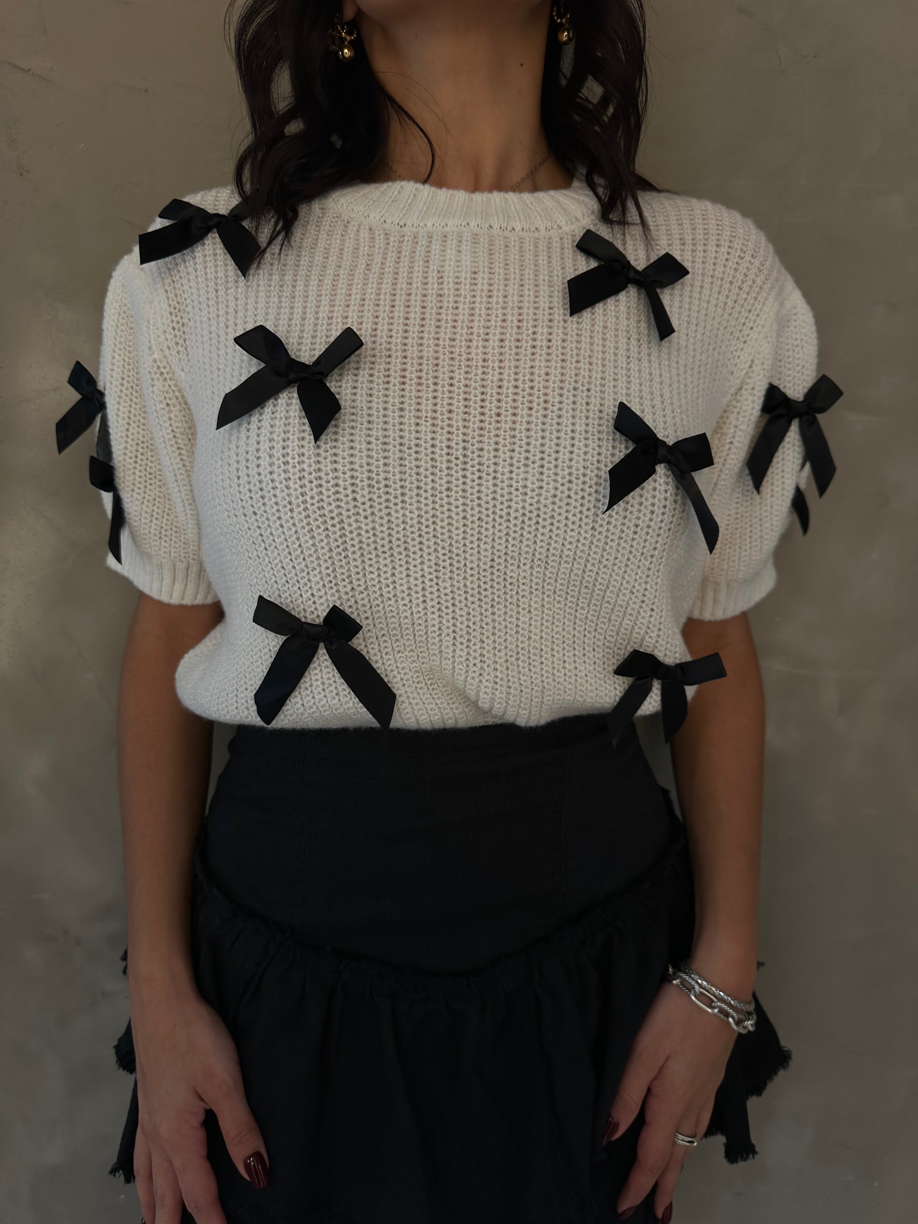 MENA BOW SWEATER TOP