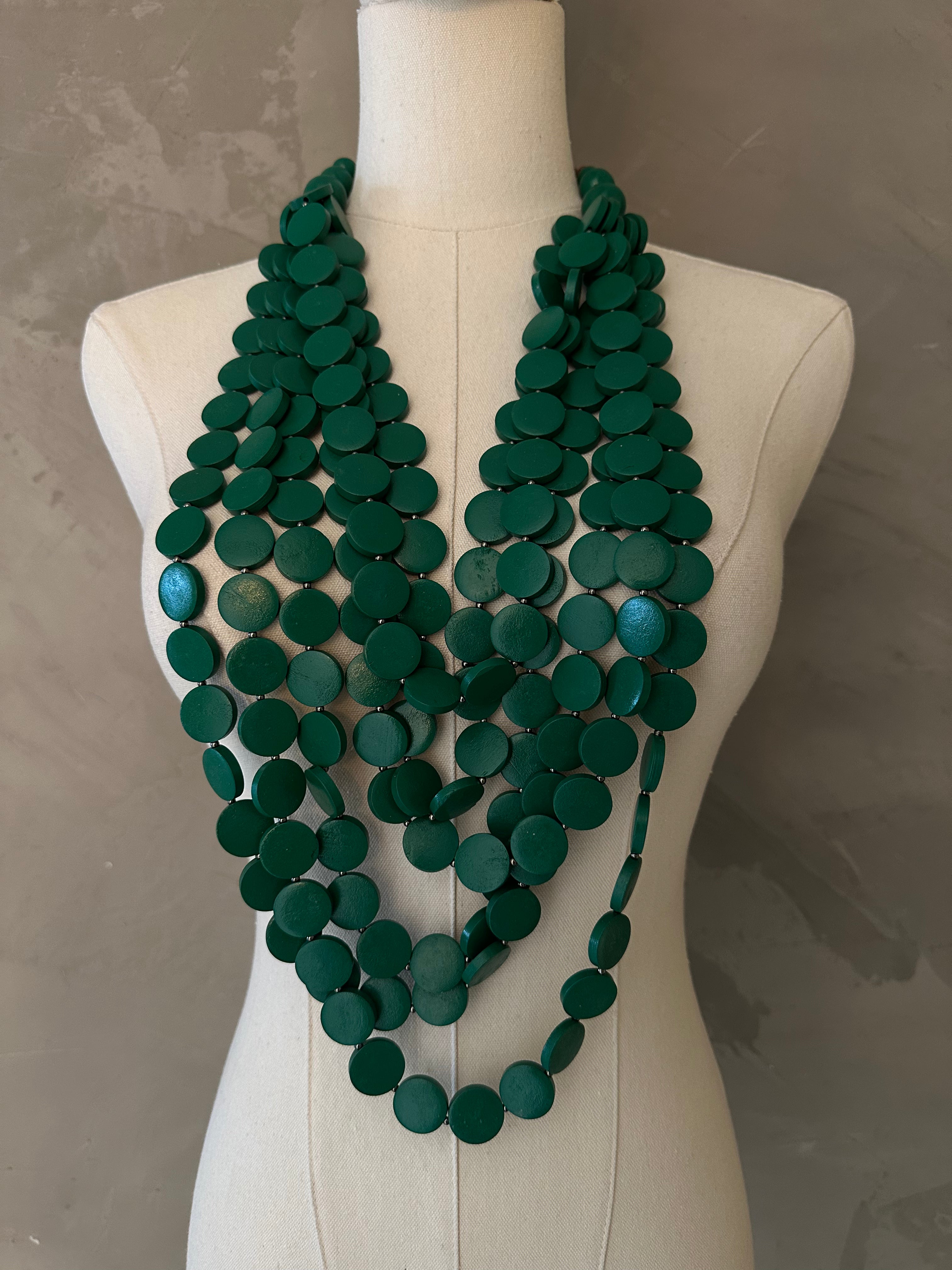 SARINA GREEN WOOD NECKLACE