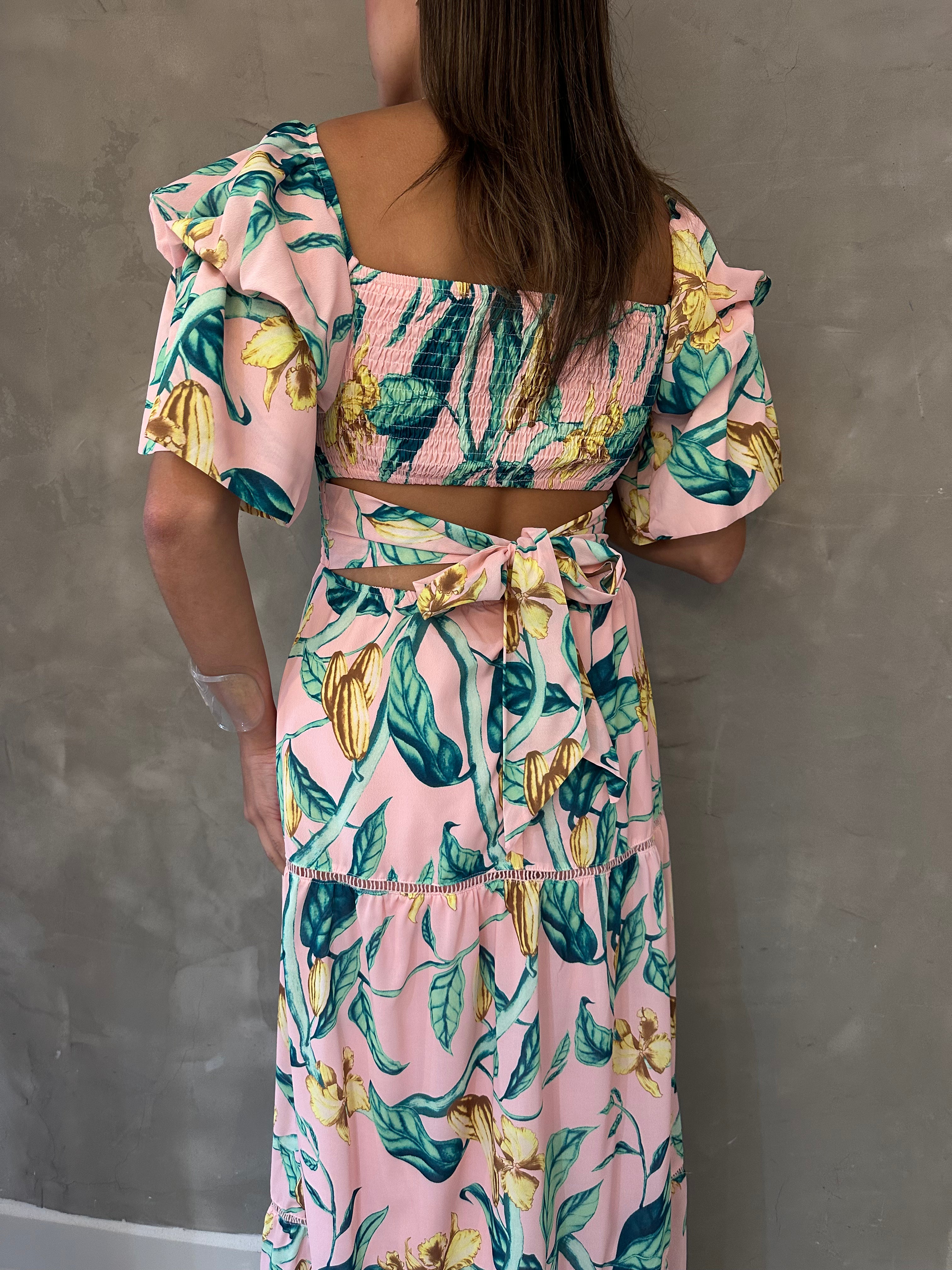 ANA PEACH FLORAL MAXI DRESS